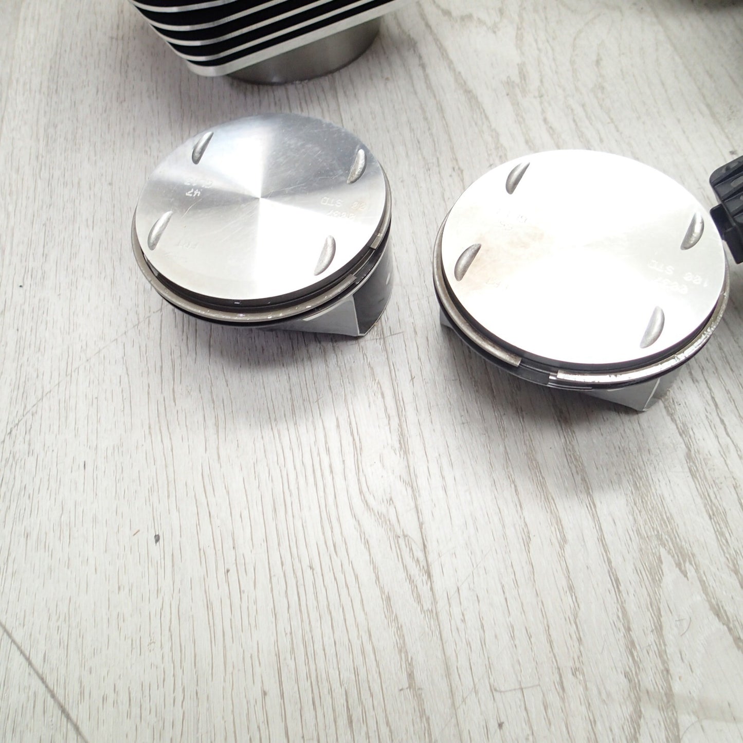 2018 Harley FLHC Softail Heritage Cylinder 107+ Piston Set camshaft M8 16800095