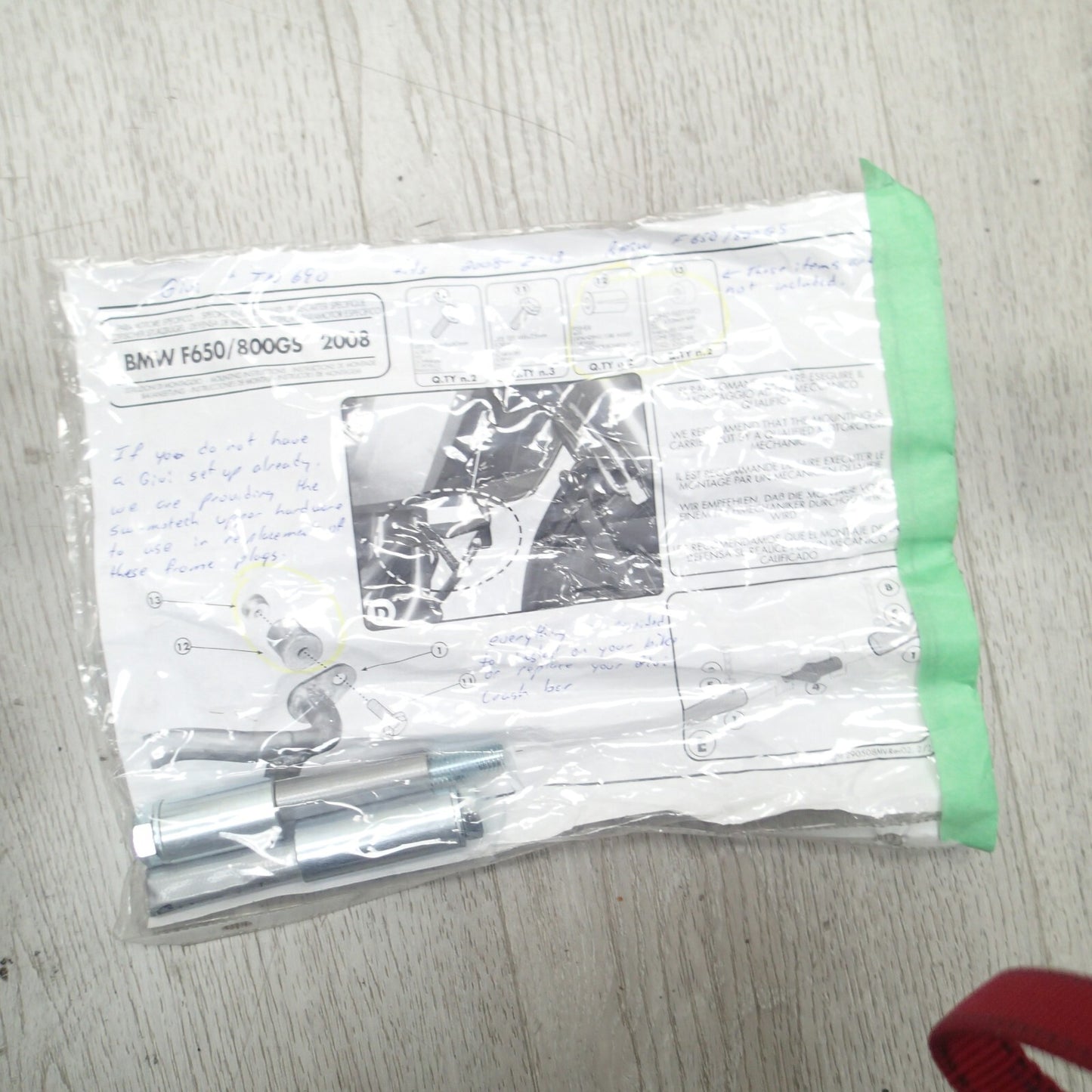 Tubular Crash BAR givi tn690 BMW F 650/800 GS f2008