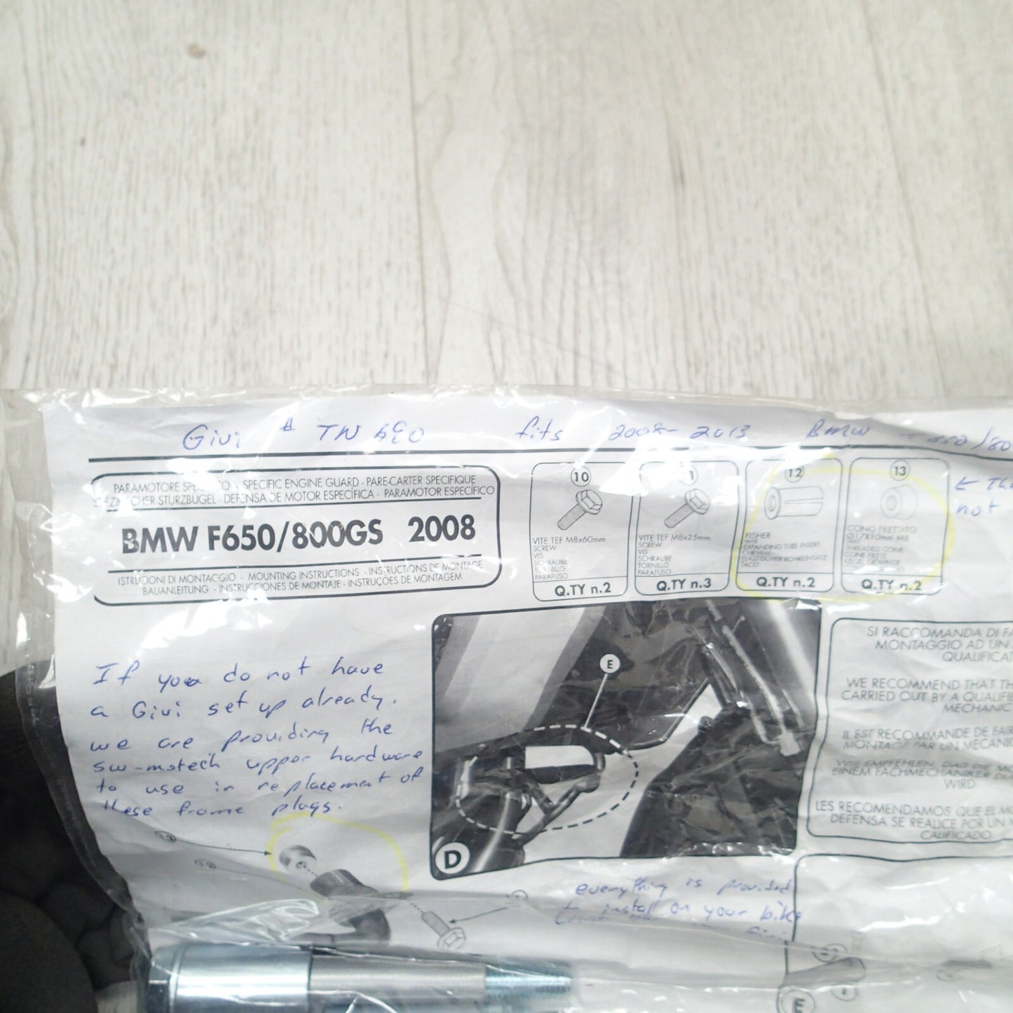 Tubular Crash BAR givi tn690 BMW F 650/800 GS f2008