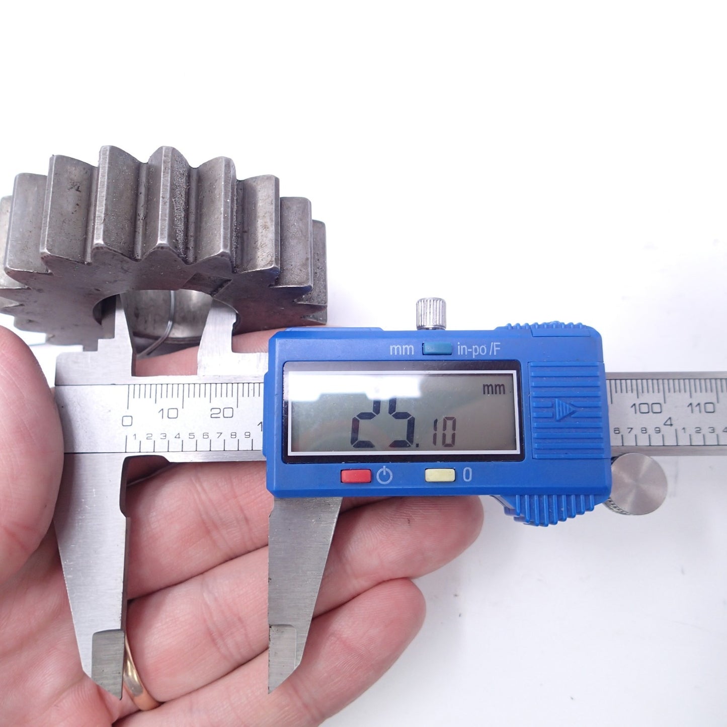 COUNTERSHAFT 2ND GEAR 57-90 HARLEY SPORTSTER RPLS HD 35750-58A USED