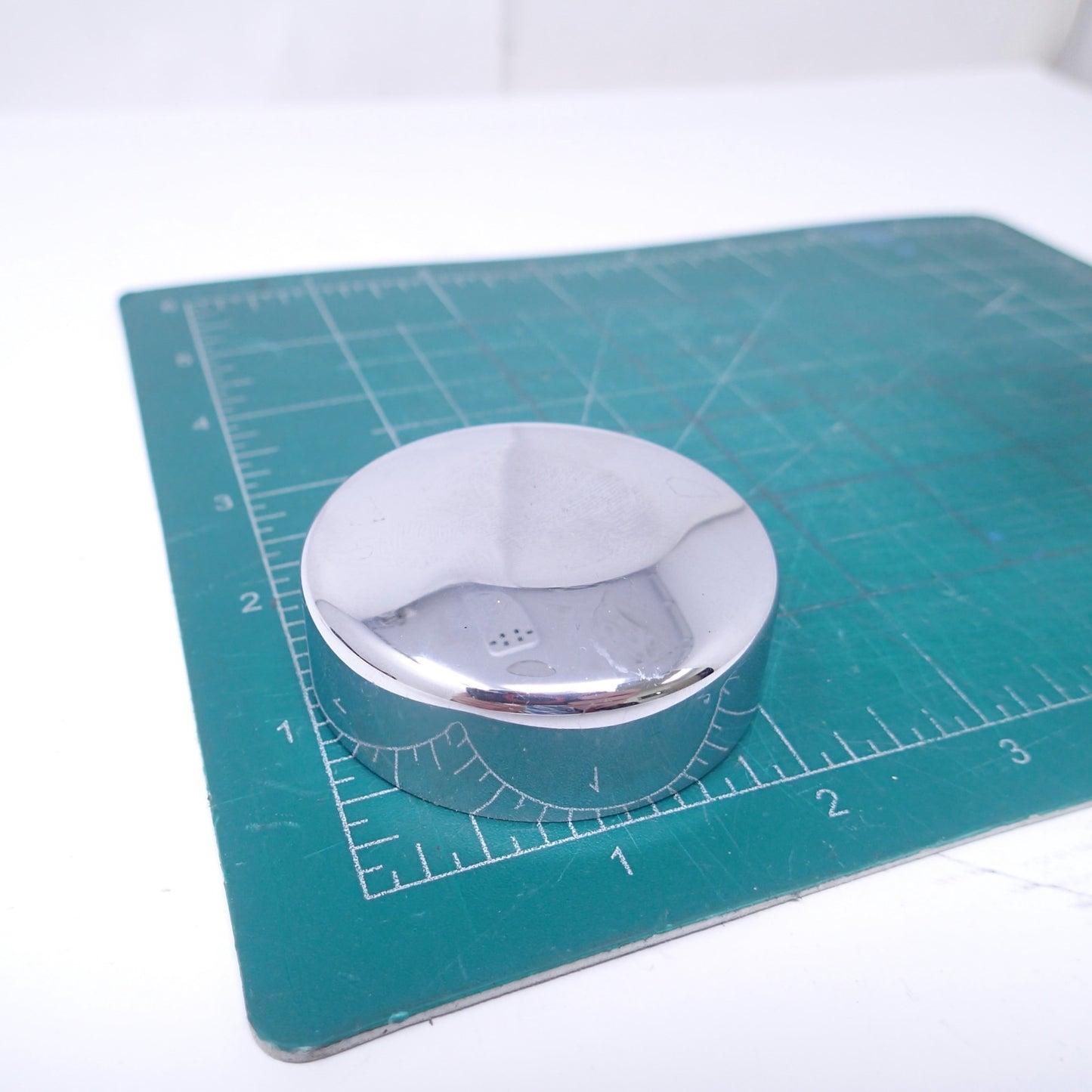 HARLEY DAVIDSON FXWG FXST STEERING STEM TRIPLE TREE CAP CHRM 45670-80 80 UP USED