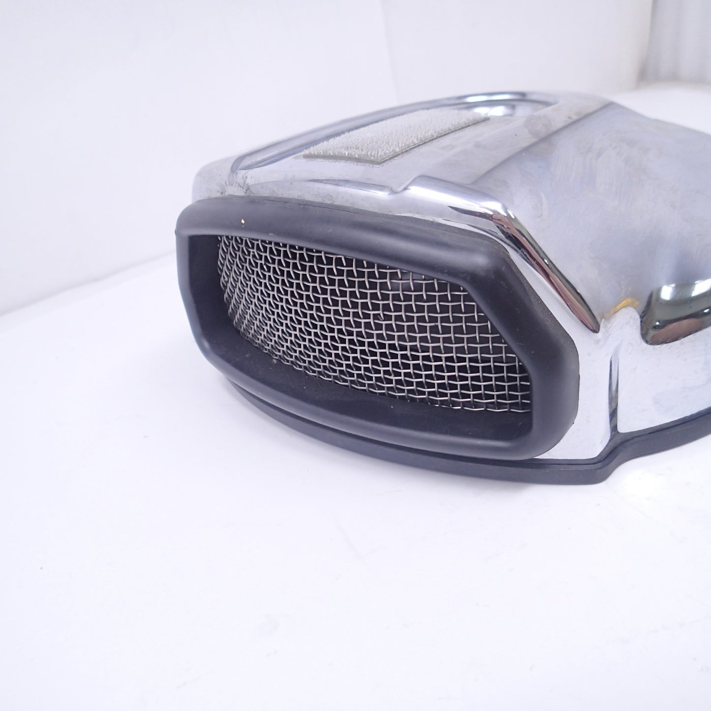 oem Harley 61300273 Chrome  Round Air Cleaner Filter Cover 14-16 Touring