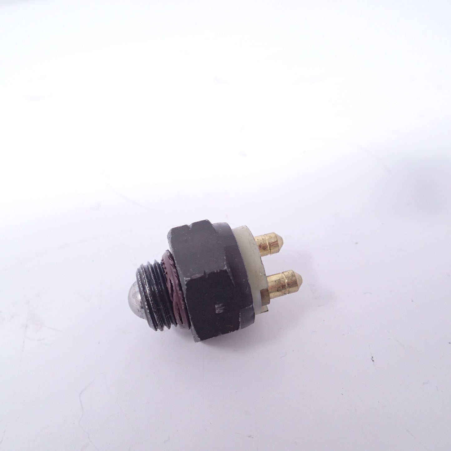 HARLEY SWITCH TRANSMISSION NEUTRAL INDICATOR  33900-59 1994 ULTRA CLASSIC