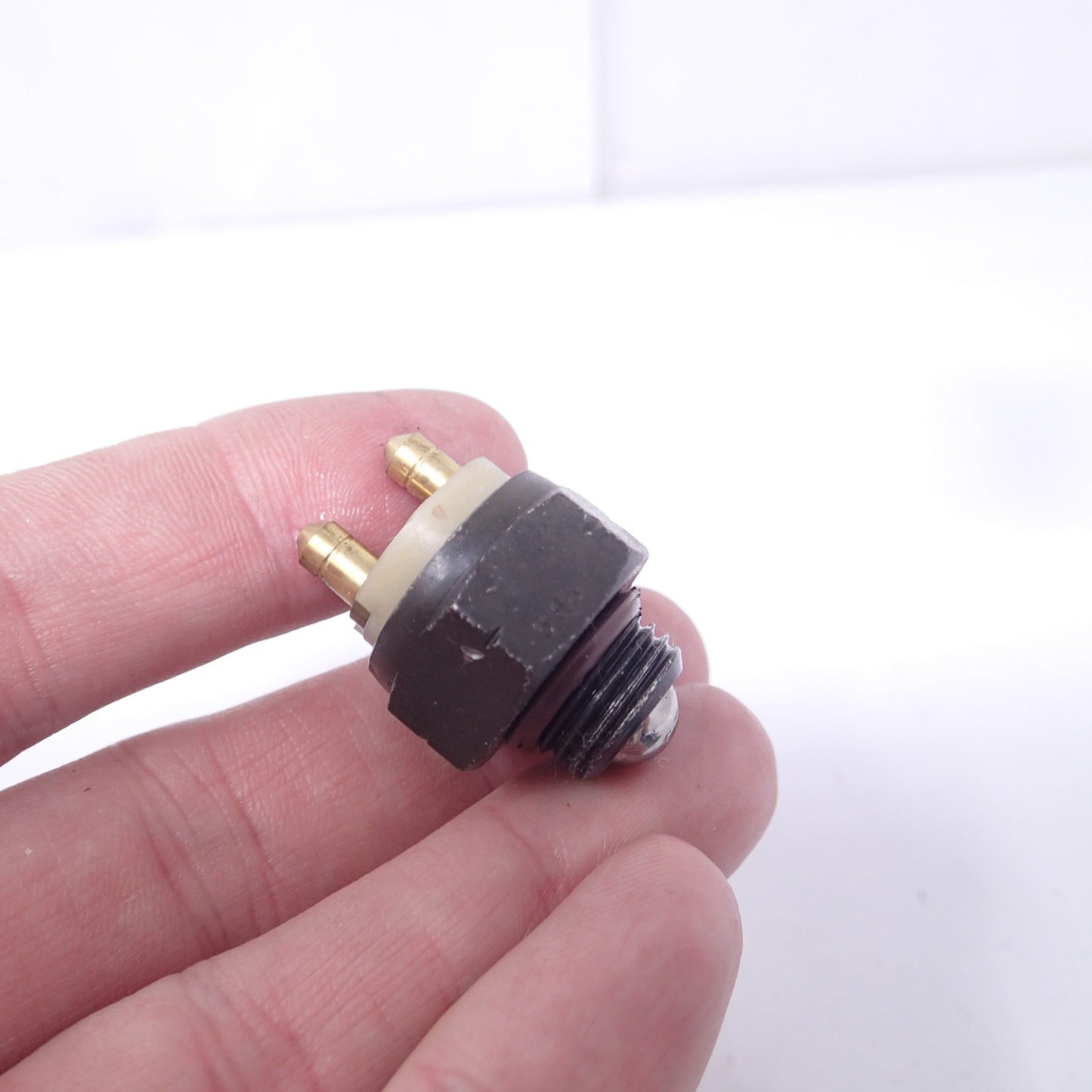 HARLEY SWITCH TRANSMISSION NEUTRAL INDICATOR  33900-59 1994 ULTRA CLASSIC