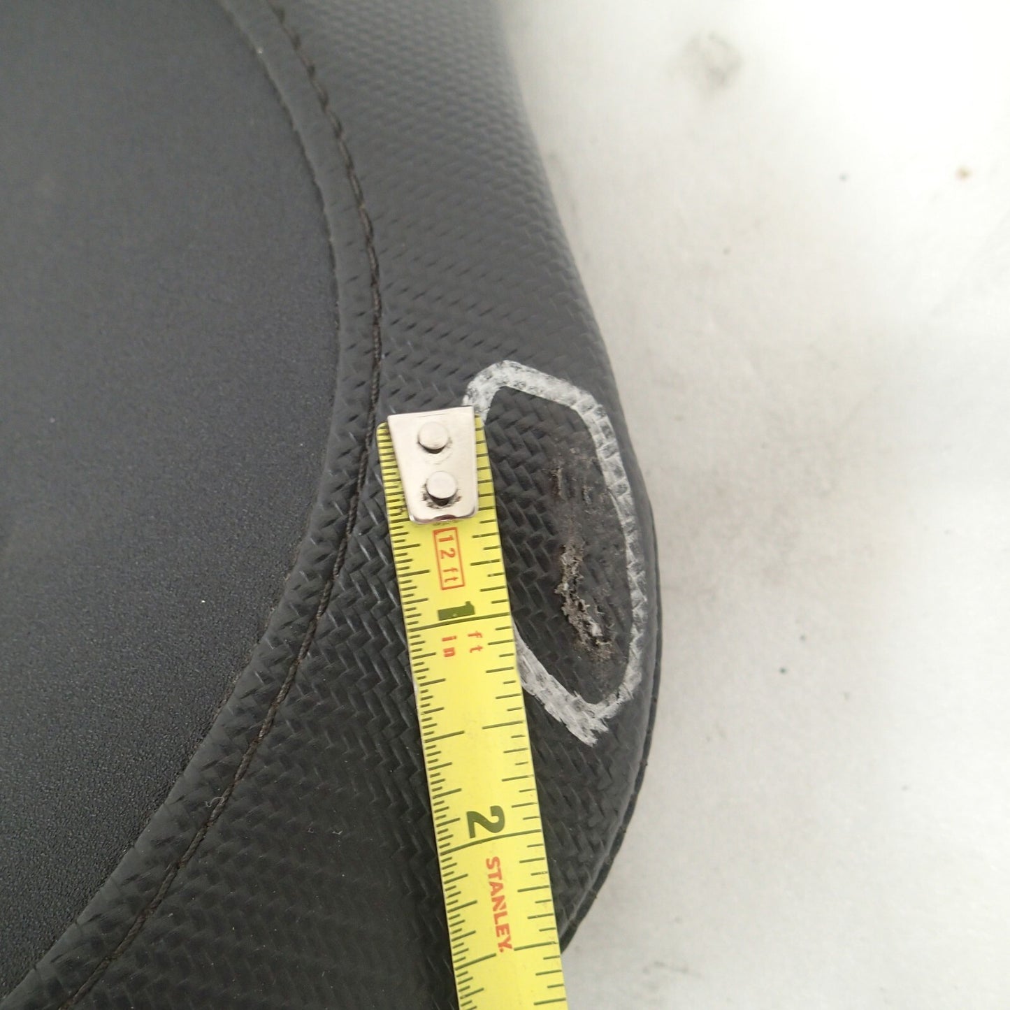 18-22 Harley FXDR Breakout Softail Fatboy FXDRS OEM Rider Solo Seat 52000373