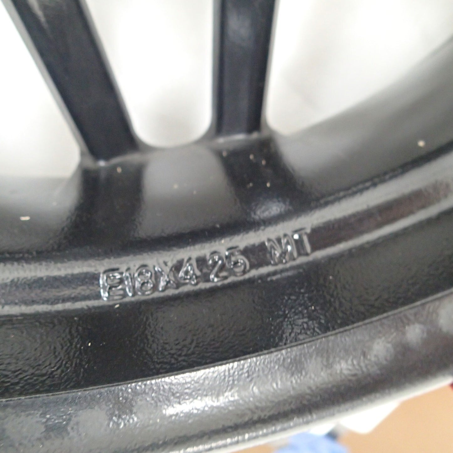 Rim Harley Rear 18" x4.25' Wheel  Sportster Roadster XL1200CX  40900399