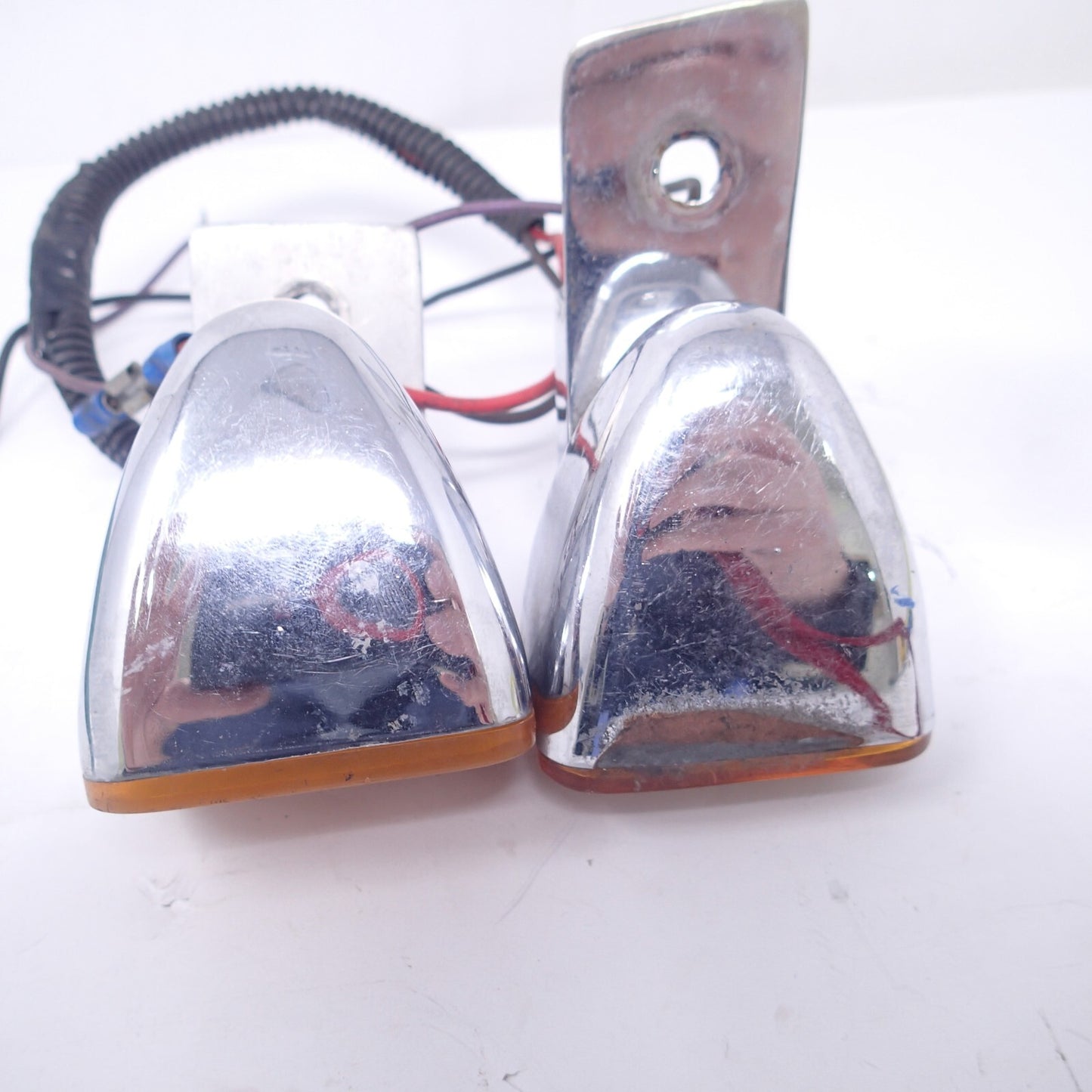 Aftermarket Rectangular Mini Marker Lights with single bulb