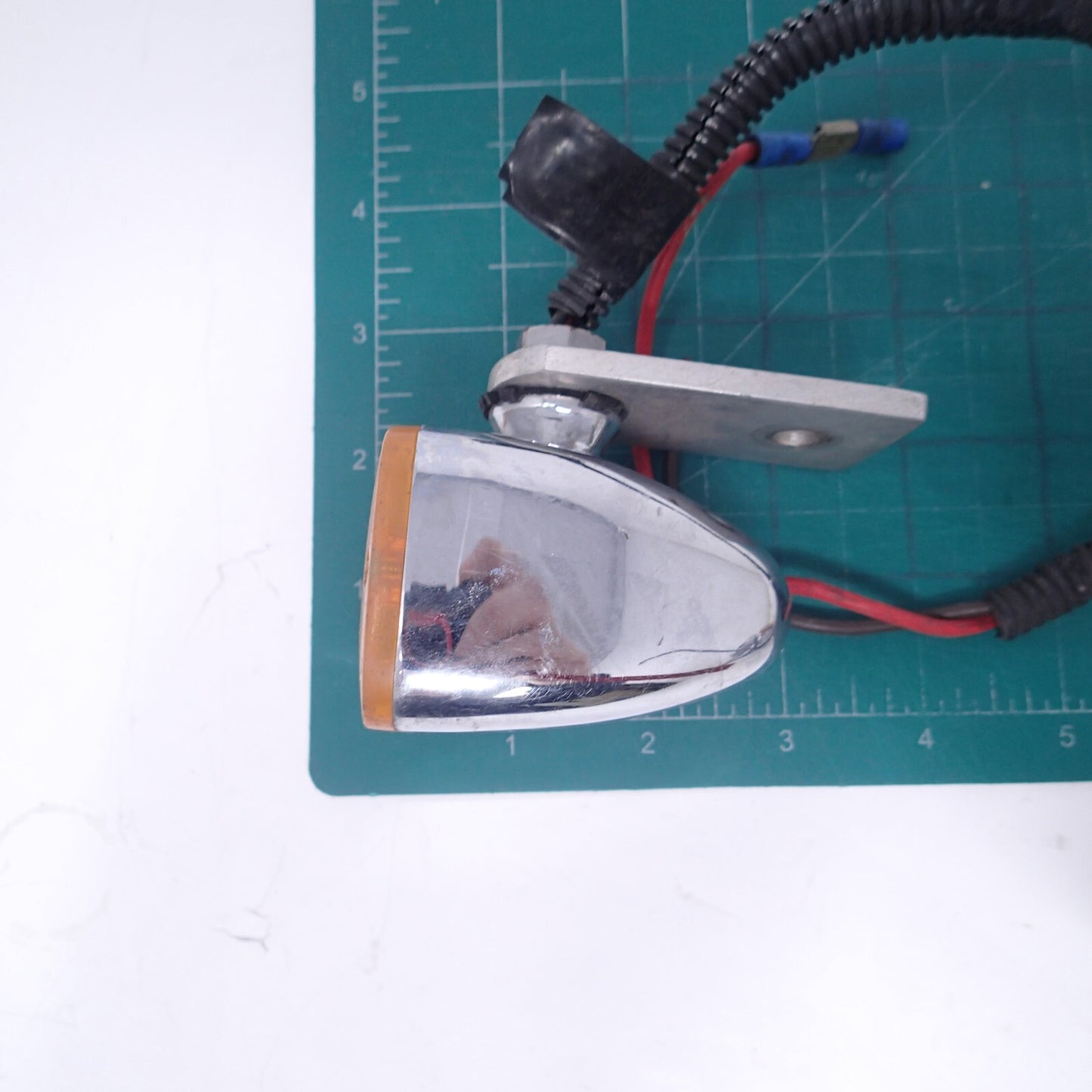 Aftermarket Rectangular Mini Marker Lights with single bulb