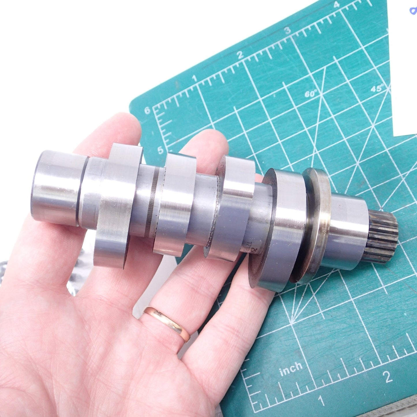 Harley Davidson Milwaukee 8 Touring OEM Stock Engine Cam 25400273