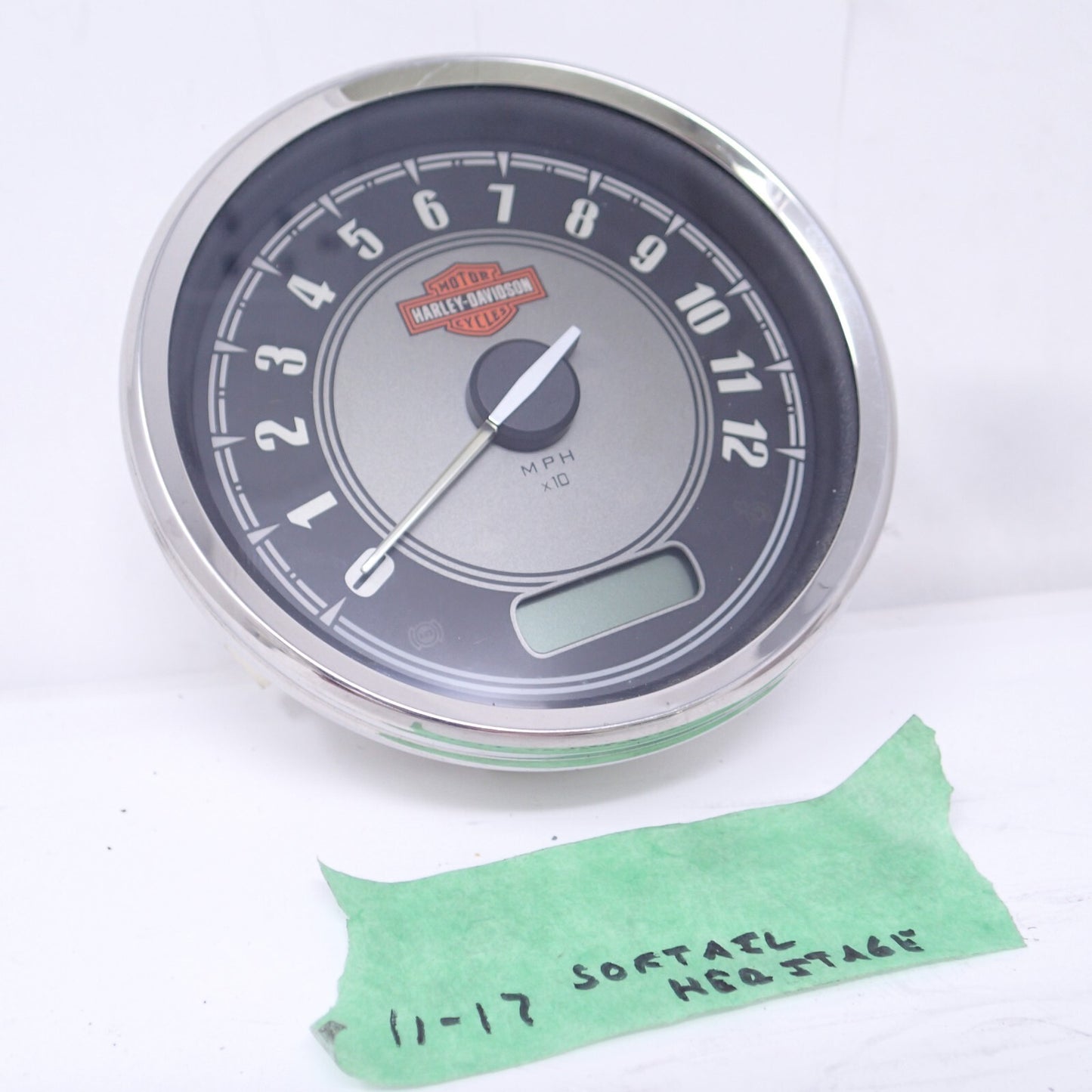 HARLEY DAVIDSON GENUINE SPEEDOMETER MPH TOURING SOFTAIL DYNA 67525-11