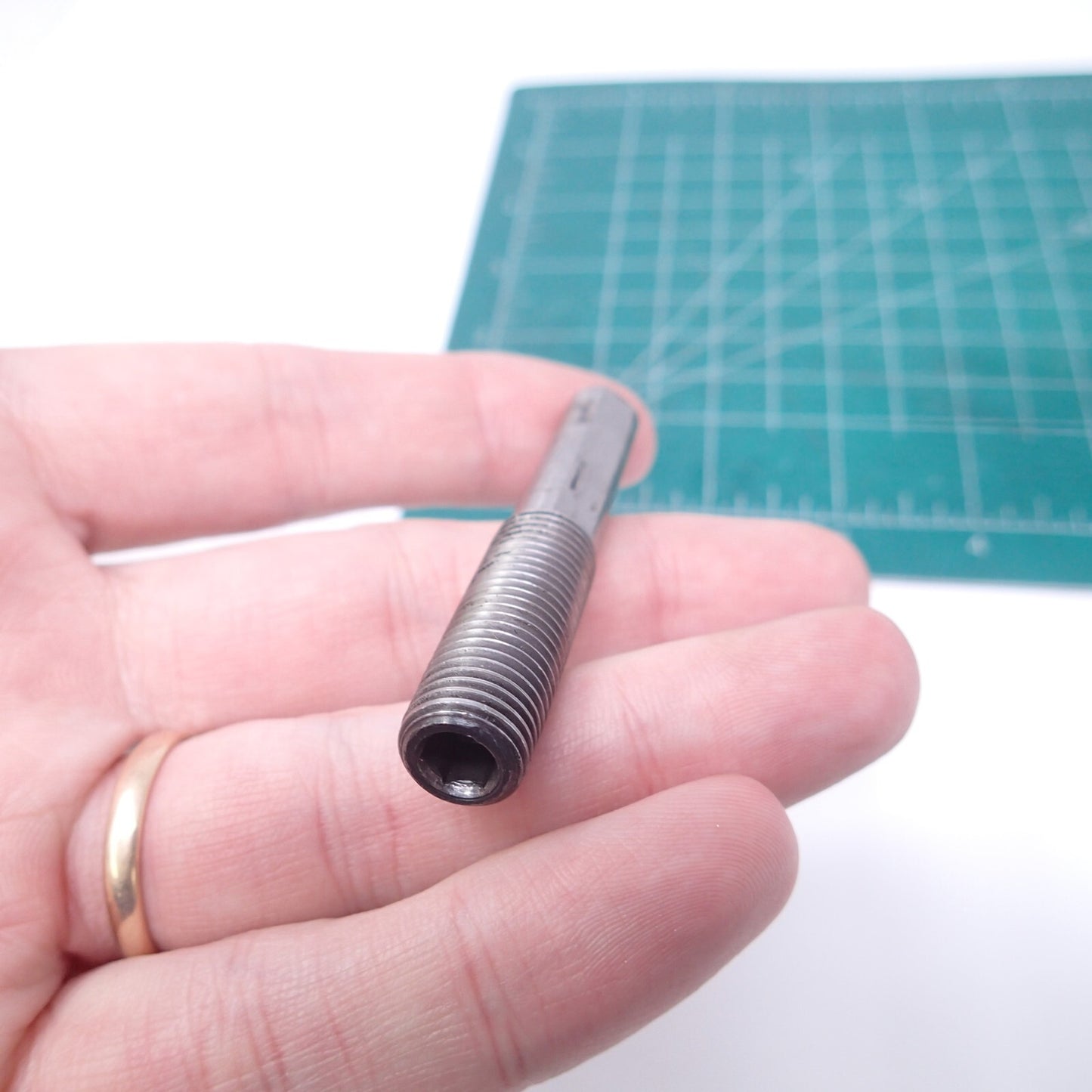 Harley Davidson Clutch Pushrod Adjuster Screw OEM 37090-84A Robison HD