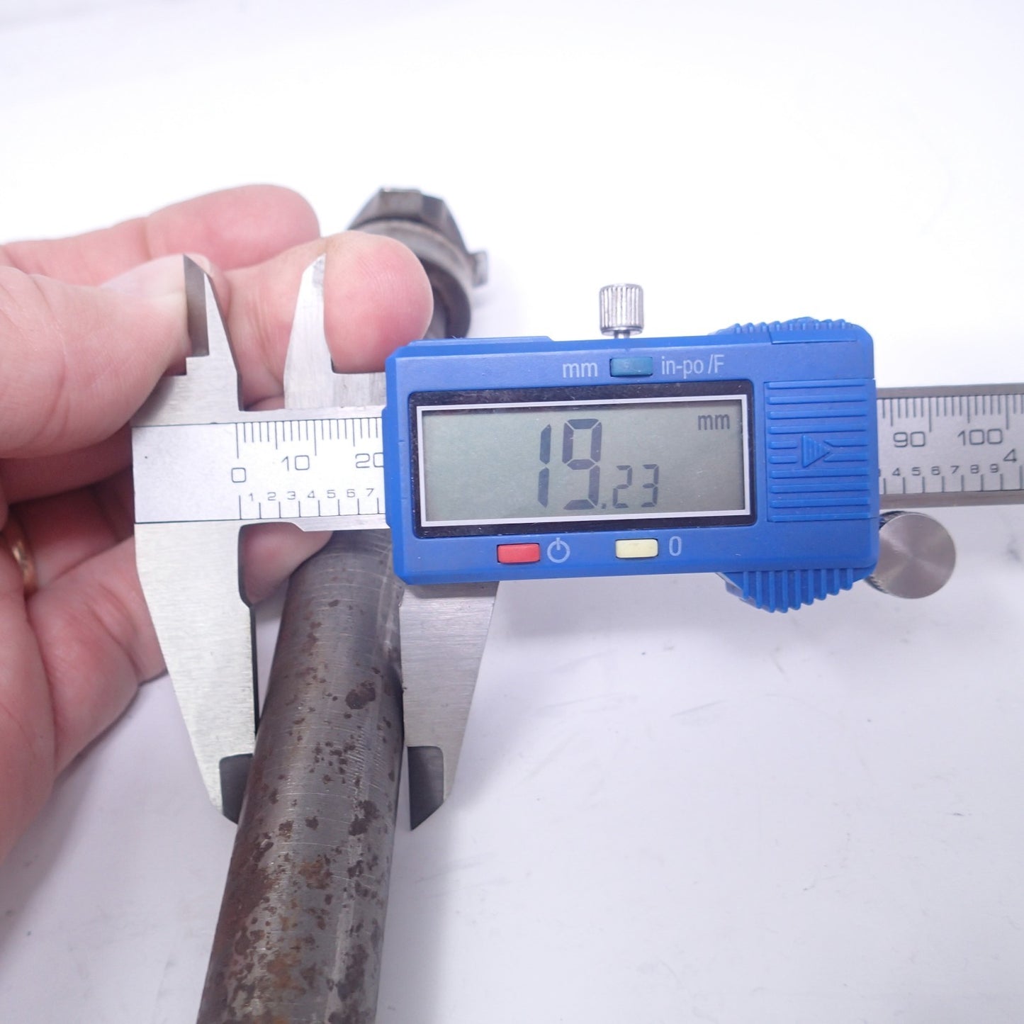 HARLEY DAVIDSON PIVOT BOLT OEM # 47510-58