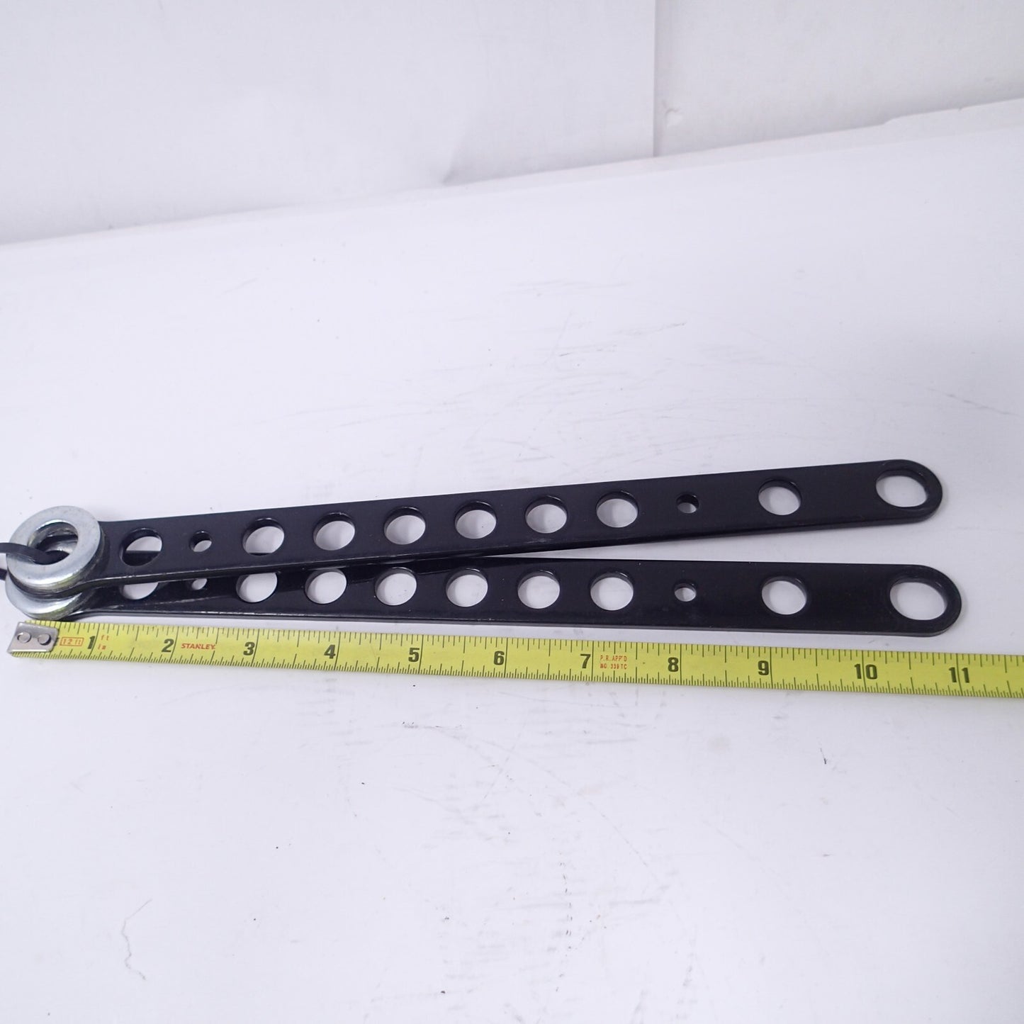 Rear BRACKET, FENDER SPACER Harley Dyna FLD Switchback 57300004