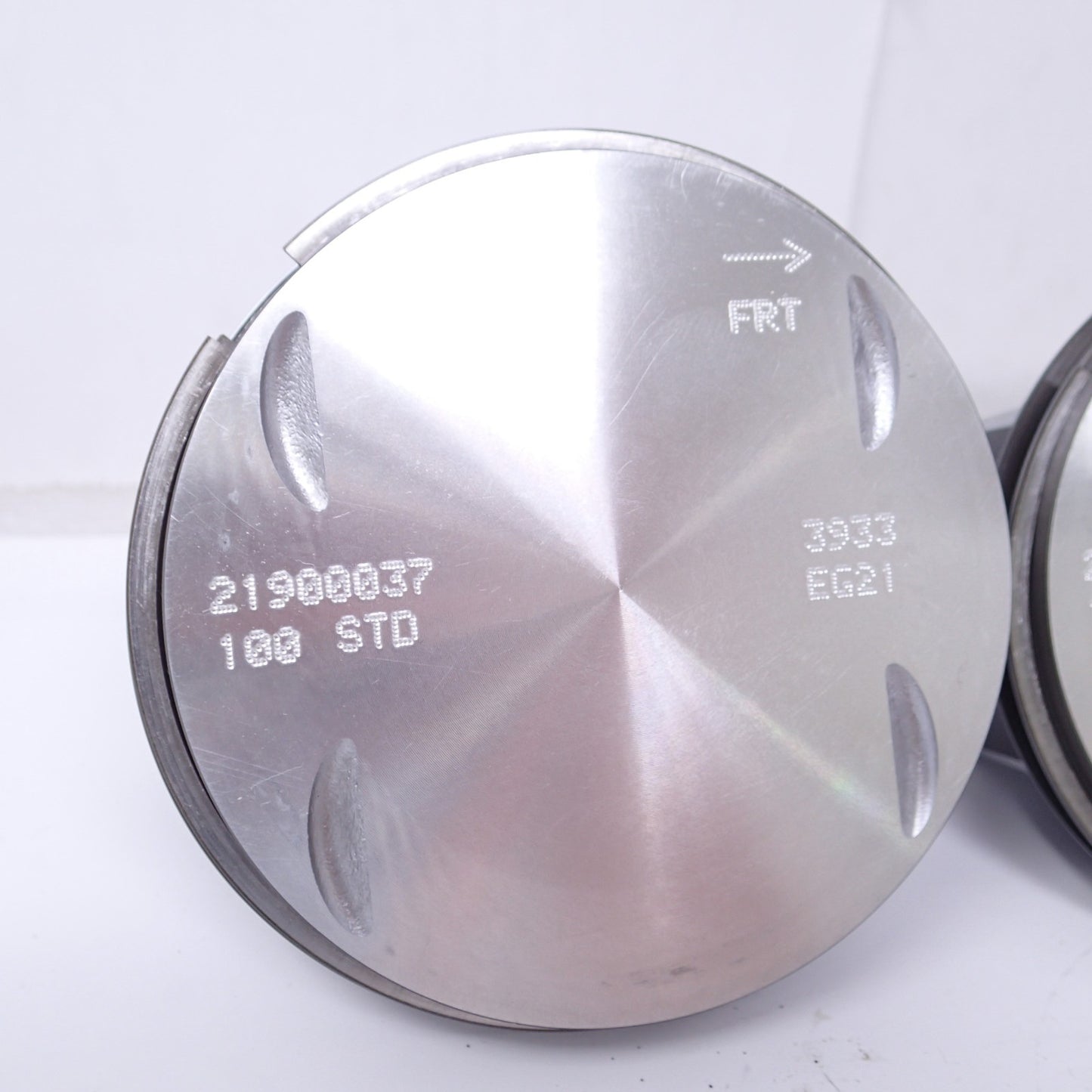 OEM Harley-Davidson 107" Milwaukee 8 Take-Off Piston Set 21900037