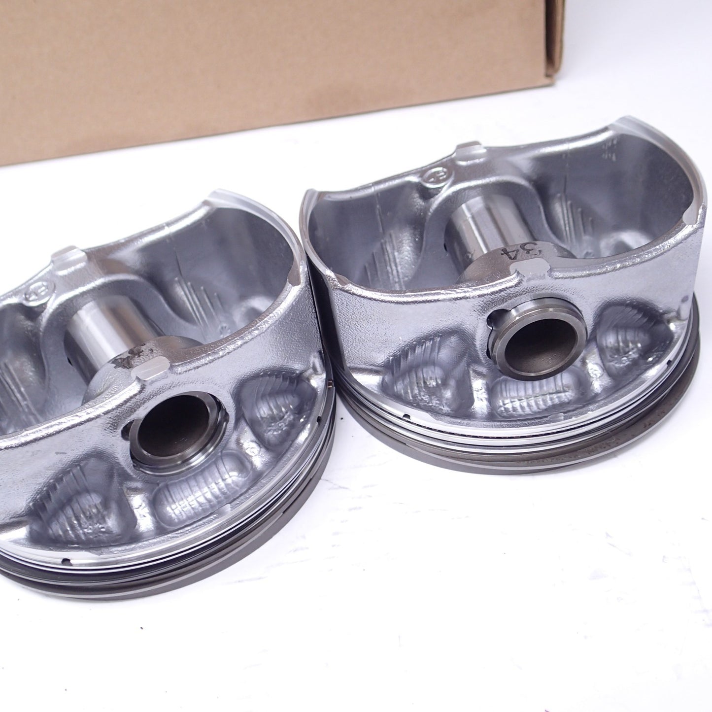 OEM Harley-Davidson 107" Milwaukee 8 Take-Off Piston Set 21900037