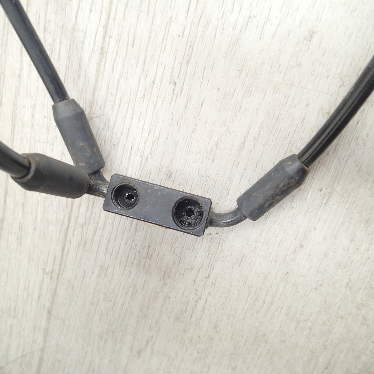 '12-17 Harley Davidson FXDLS DYNA FAT BOB Low Rider S Front Brake Line 44084-12A