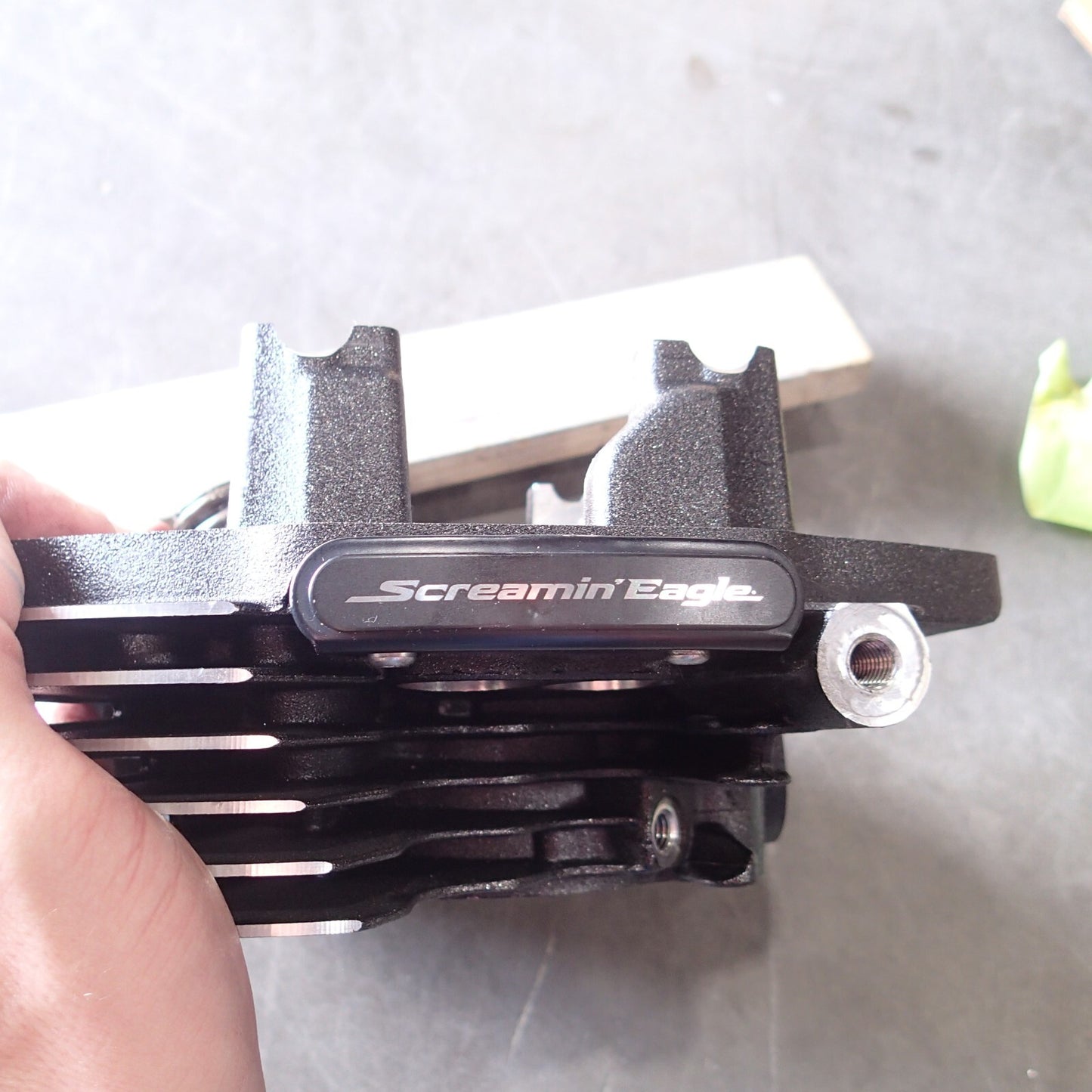 16500747 / Harley M8 2017-2024 CVO Water Cooled  Screamin Eagle Heads 107 /114