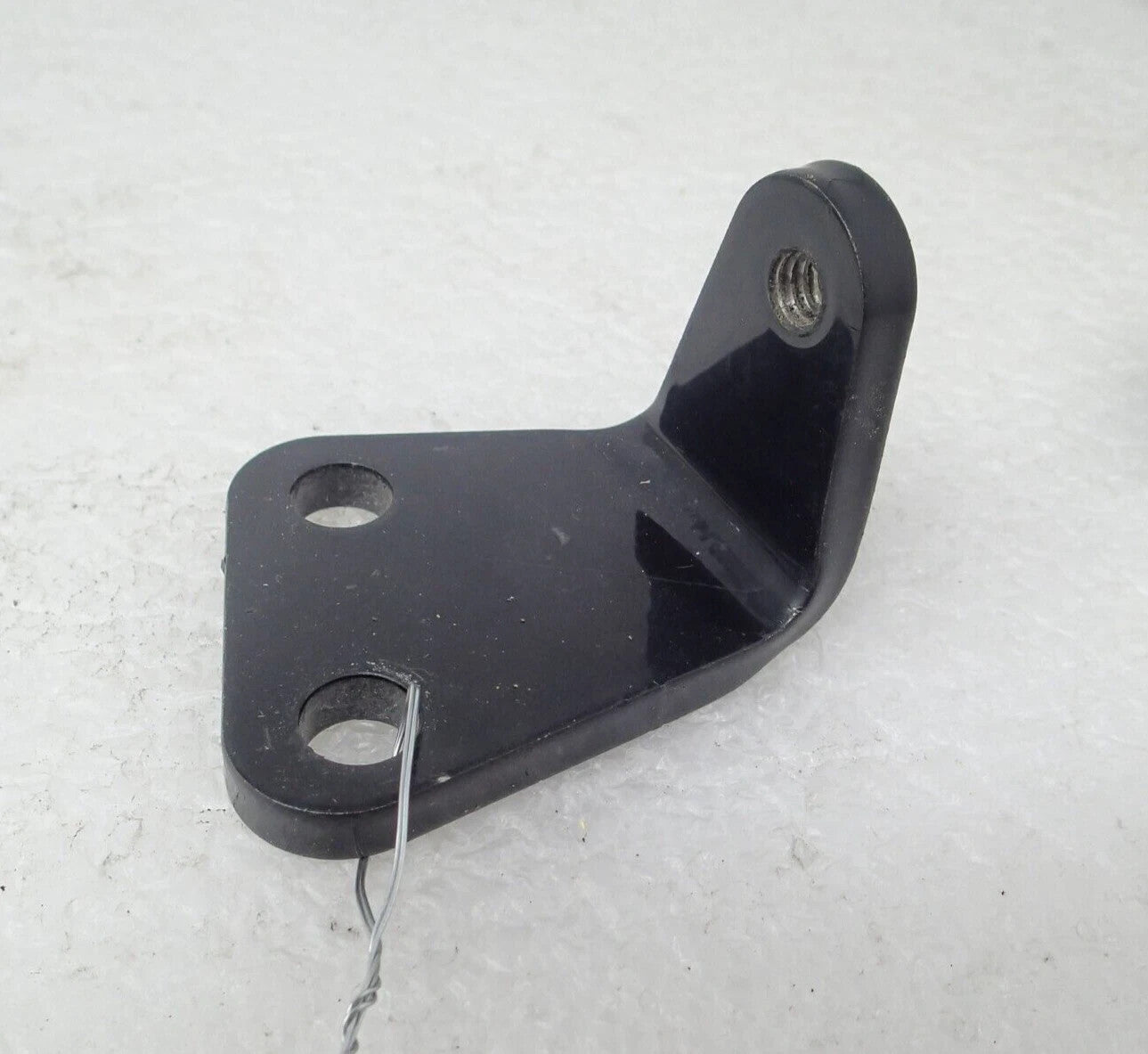 06-17 Harley Davidson FXD Dyna Rear Belt Guard Mount Bracket 49216-06