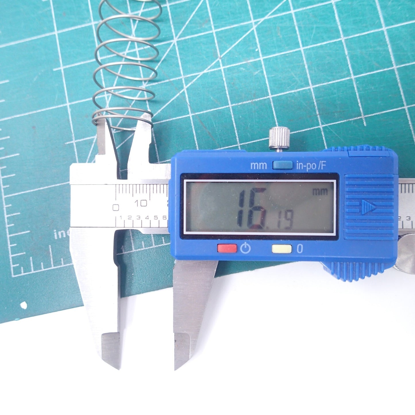 Harley Carburetor Coil Spring 27162-89 (1pcs)