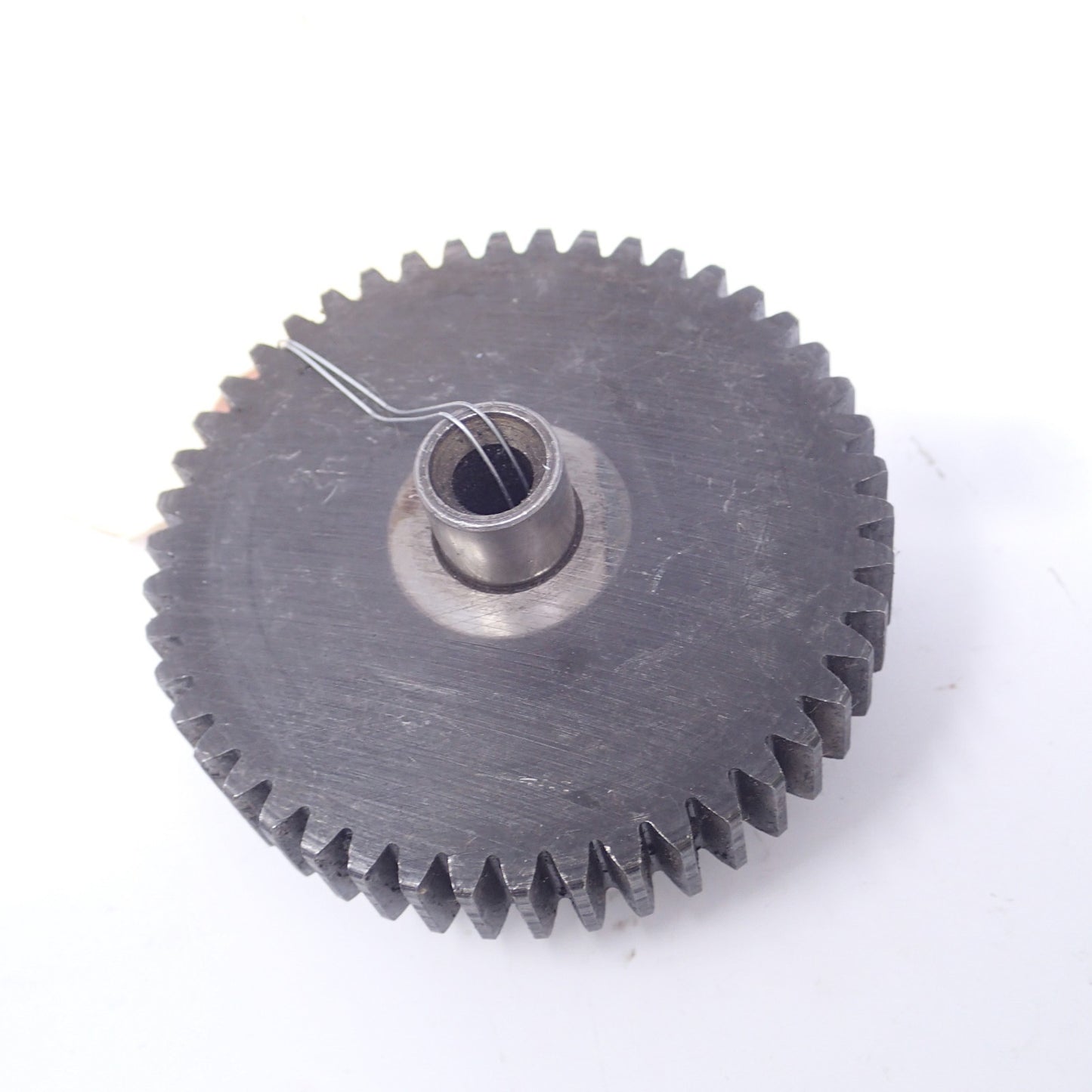 USED OEM HARLEY DAVIDSON IDLER GEAR and SHAFT  25776-57