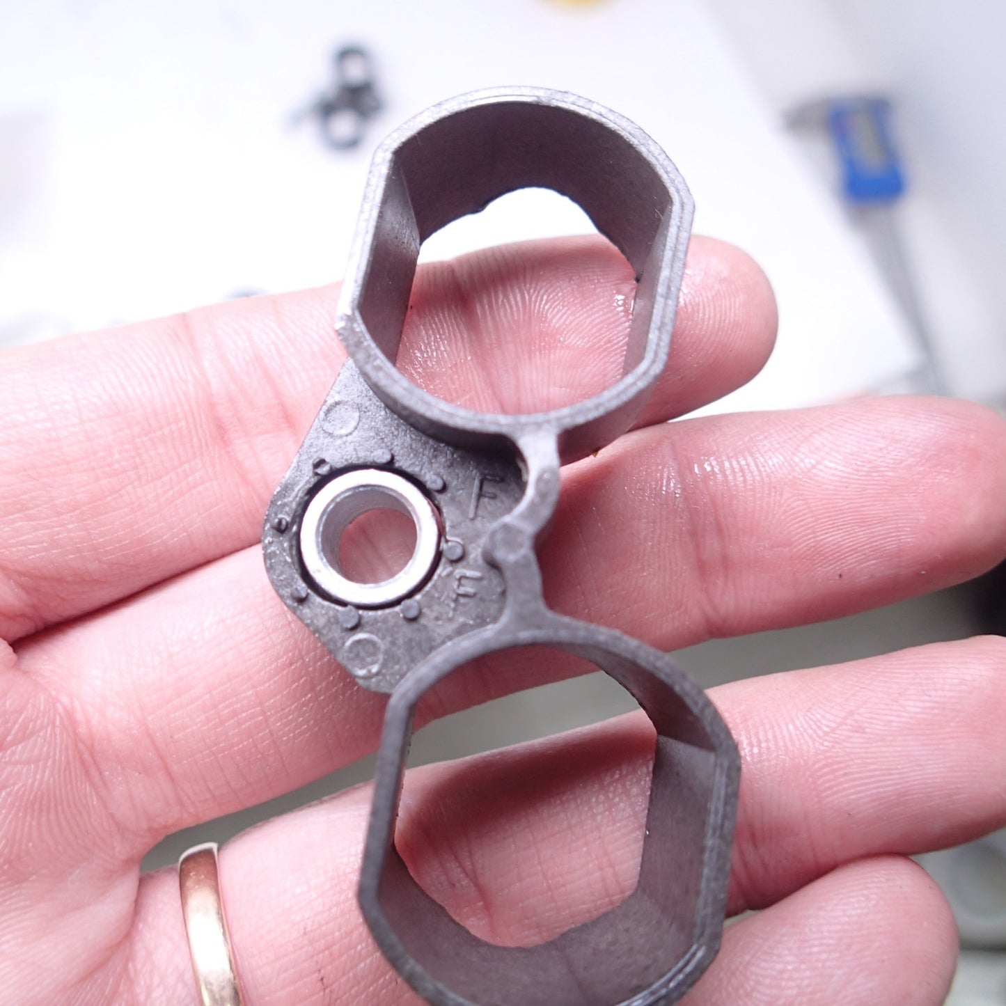 Harley-Davidson M8 Milwaukee Anti-Rotation Lifter Guides Touring Softail 2017-22