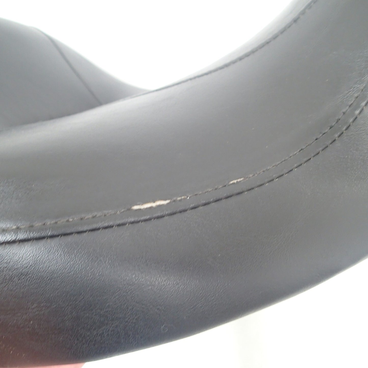 Harley Davidson OEM 2012 Ultra/Electra Seat P/N P52164-10 FLHT FLHR FLHX FLTRX