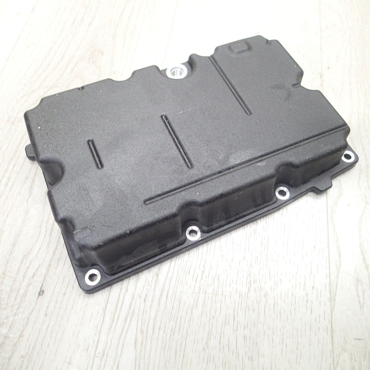 Harley Davidson OEM M8 Milwaukee 8 Softail Transmission Oil Pan 24400202 DAMAGE