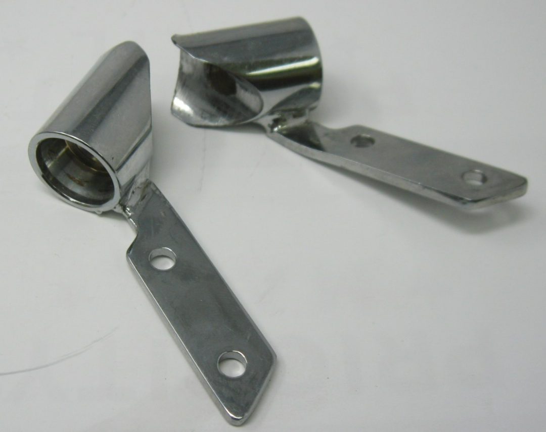 Harley-Davidson CUSTOMISED Rear Guard Mounts (Bent & Chrome Peeling) 90945-93A