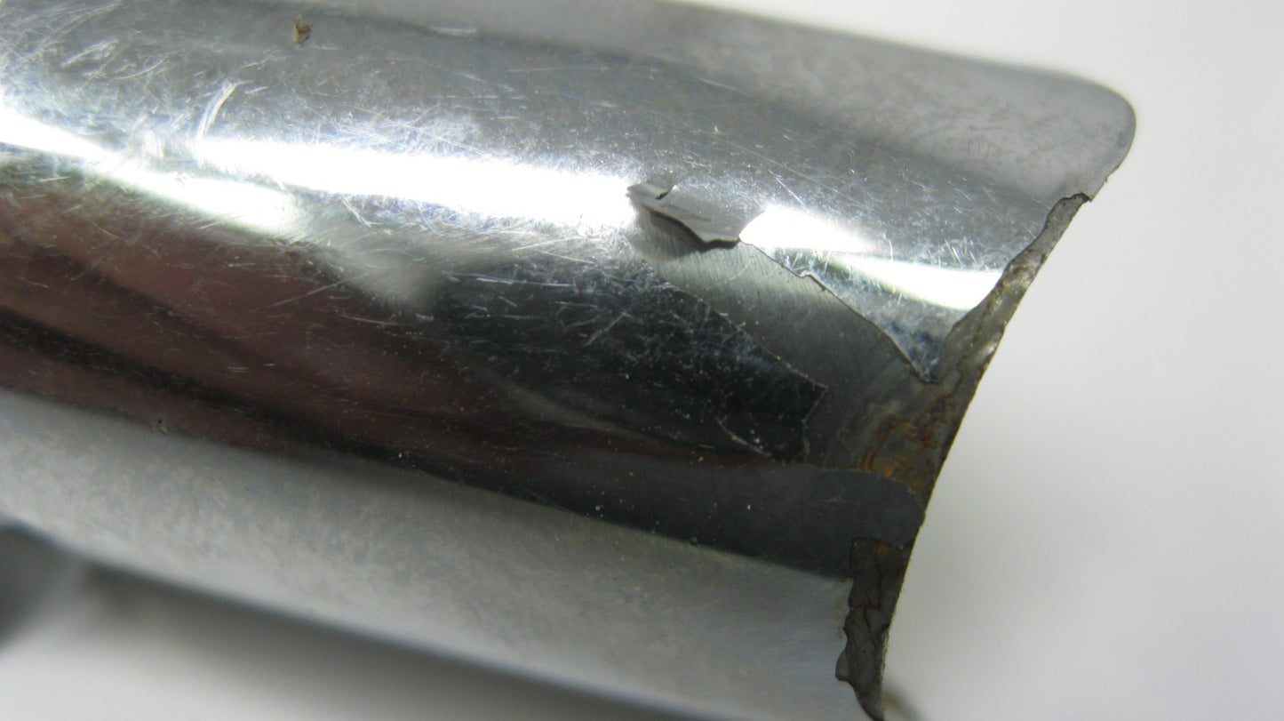 Harley-Davidson CUSTOMISED Rear Guard Mounts (Bent & Chrome Peeling) 90945-93A