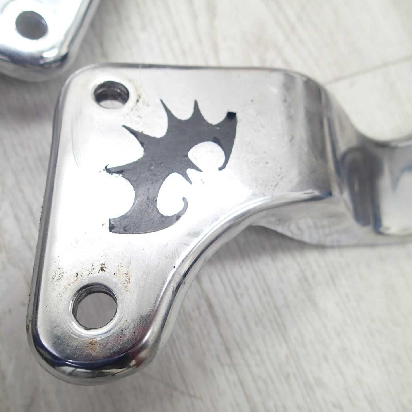 2002 Harley FLSTC Softail Heritage Rear Fender Chrome Braces 59955-00 59954-00