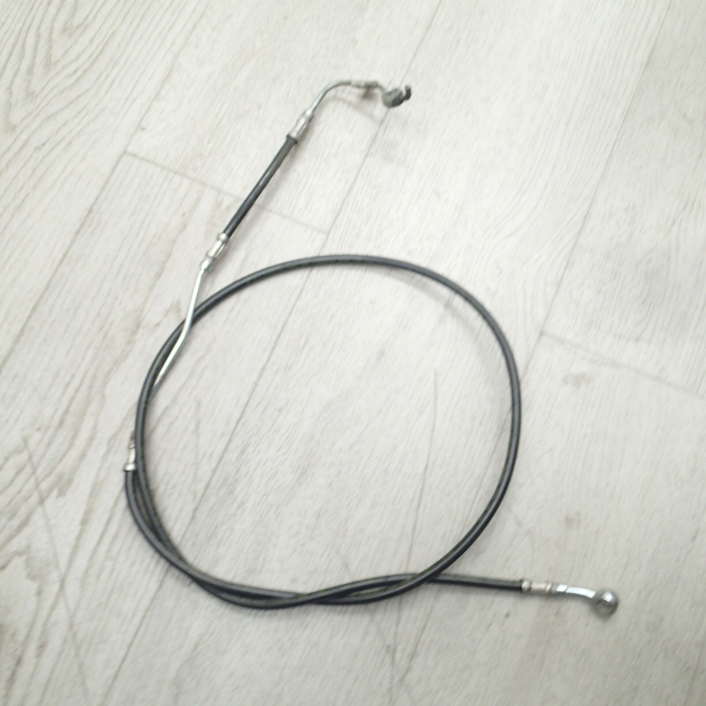 2013 Harley Davidson FLHTK Brake line 41679-09 USED