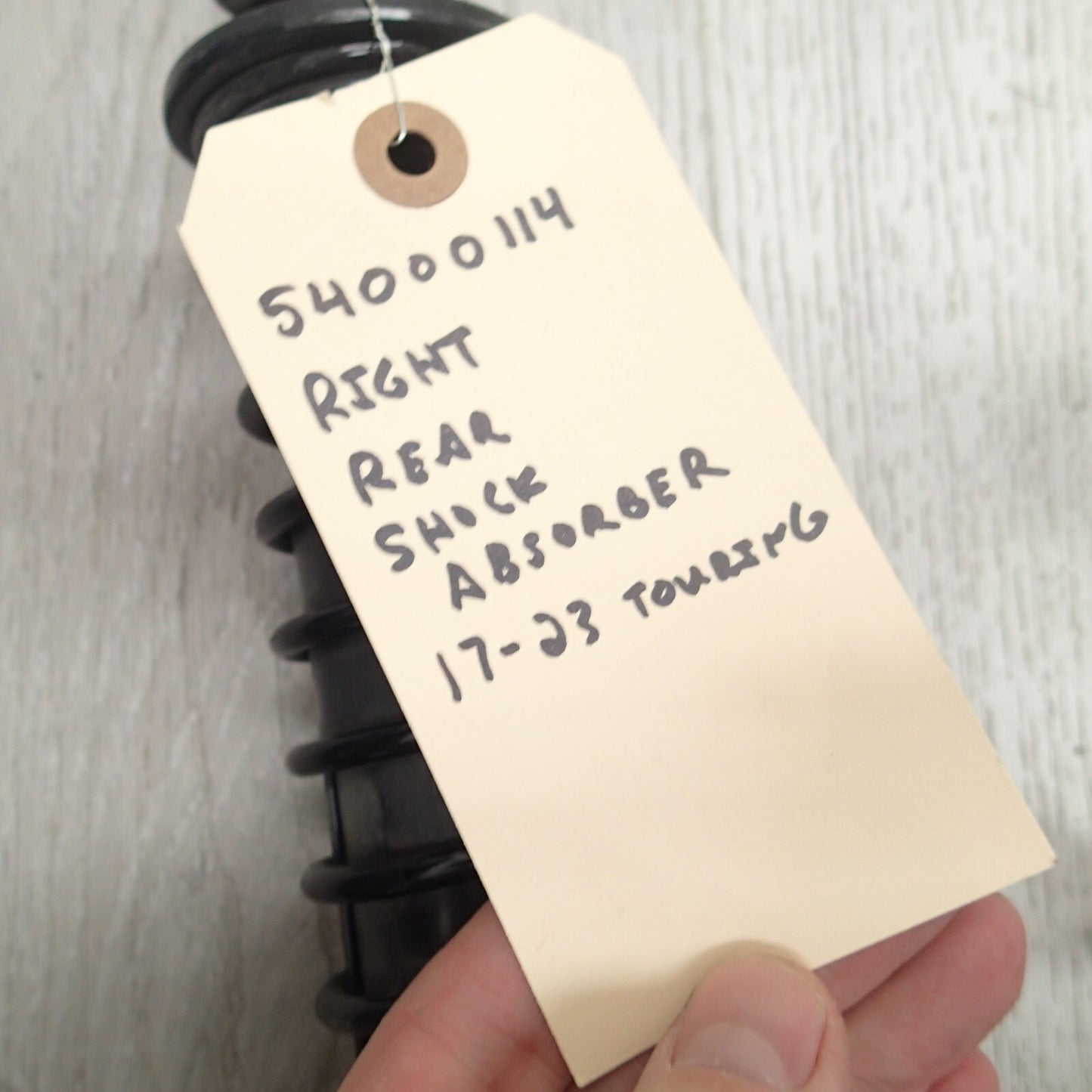 HARLEY DAVIDSON GENUINE TOURING 00-23 RH ADJUSTABLE REAR LOW 12" SHOCK 54000114