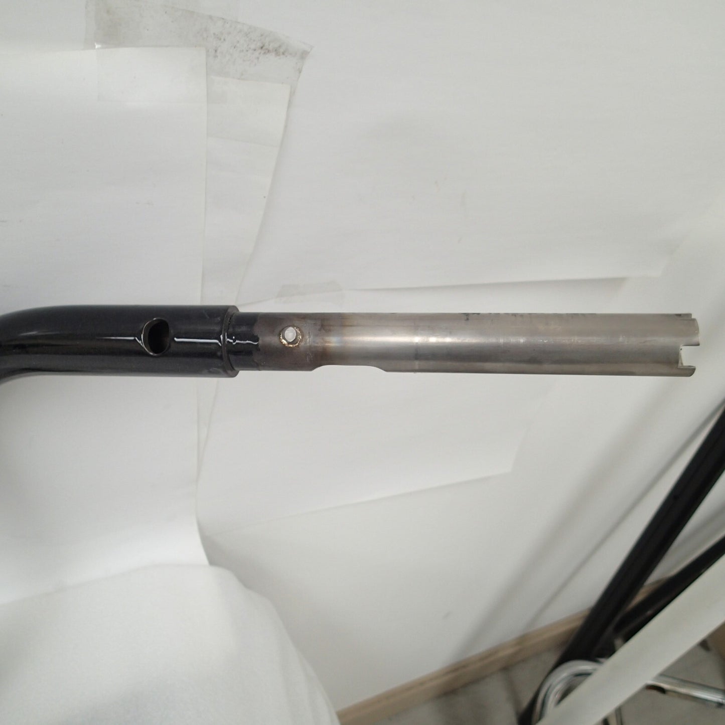 2015-2023 HARLEY-DAVIDSON GLOSS BLACK HANDLE BARS STOCK OEM (55800332)