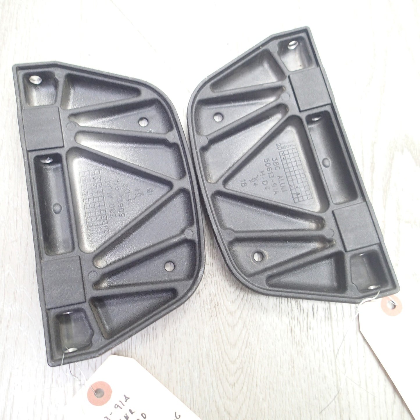 HARLEY OEM PASSANGER FLOORBOARD 50613-91A KIT