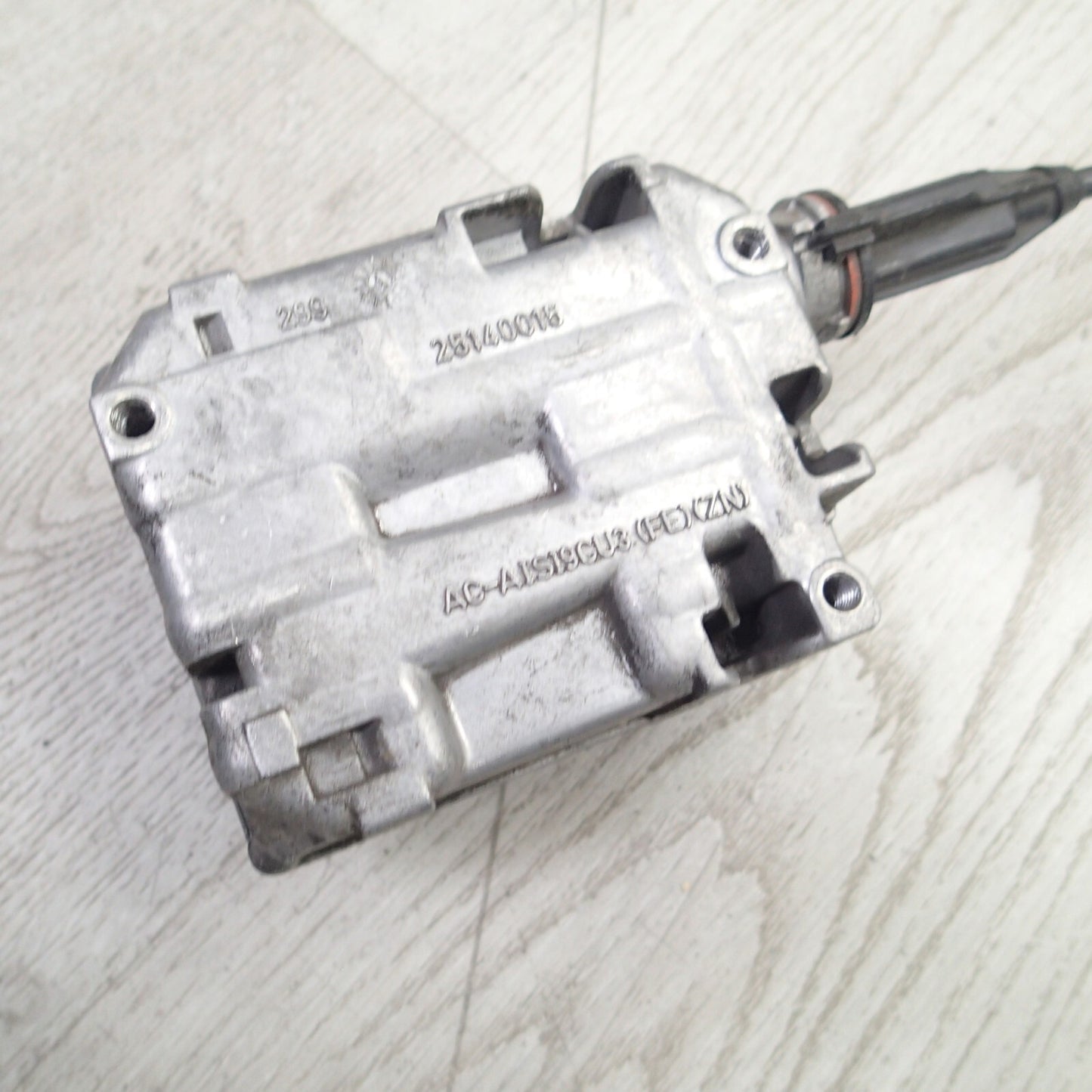 2003 Harley Touring FLHTCUI E-Glide 100th Cruise Control Module Unit 70955-98B