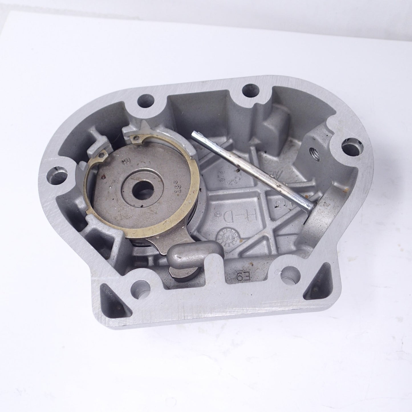 HARLEY CLUTCH RELEASE COVER BT 5 SPD 87-99 STOCK FINISH Genuine 37105-87A +bolts