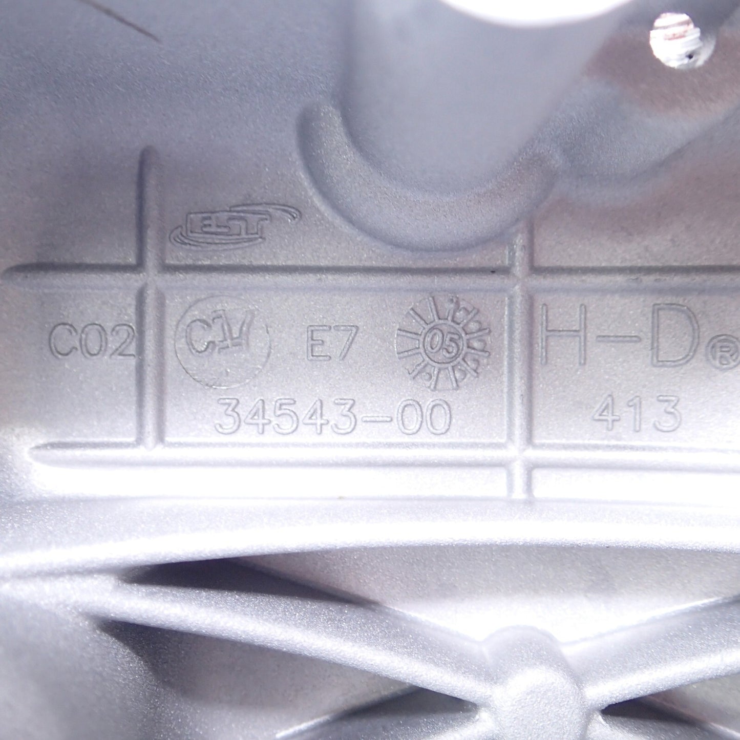 00-06 Harley Davidson Touring Softail Upper Transmission Top Cover 34543-00