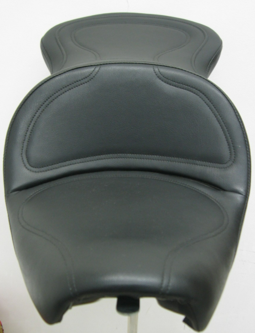 SADDLEMEN Explorer 2-Up Seat for 04-05 Harley FXD 804-04-0291