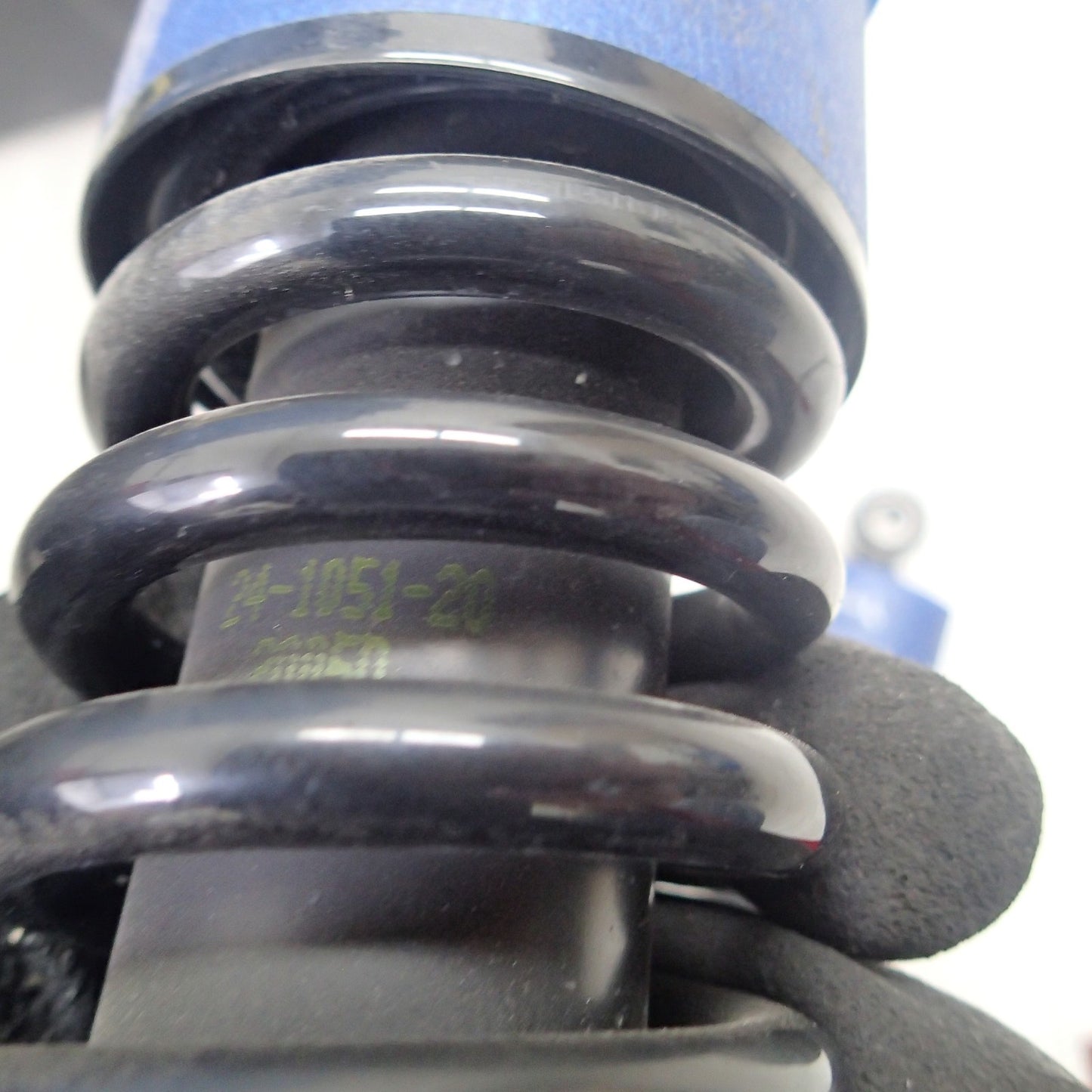 USED HARLEY DAVIDSON Progressive Suspension 1437 230/275 (i-19155)