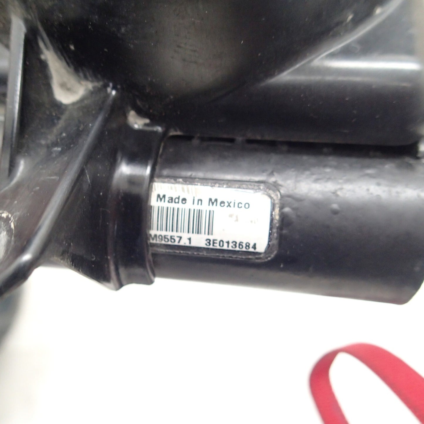 Harley-Davidson 2014 Electra Glide Left Radiator & Fan 26800006 / 26800007A