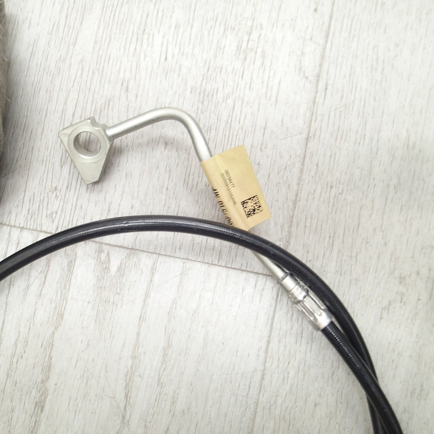 Genuine Harley Davidson Mid Front Brake Line 63" 41800510