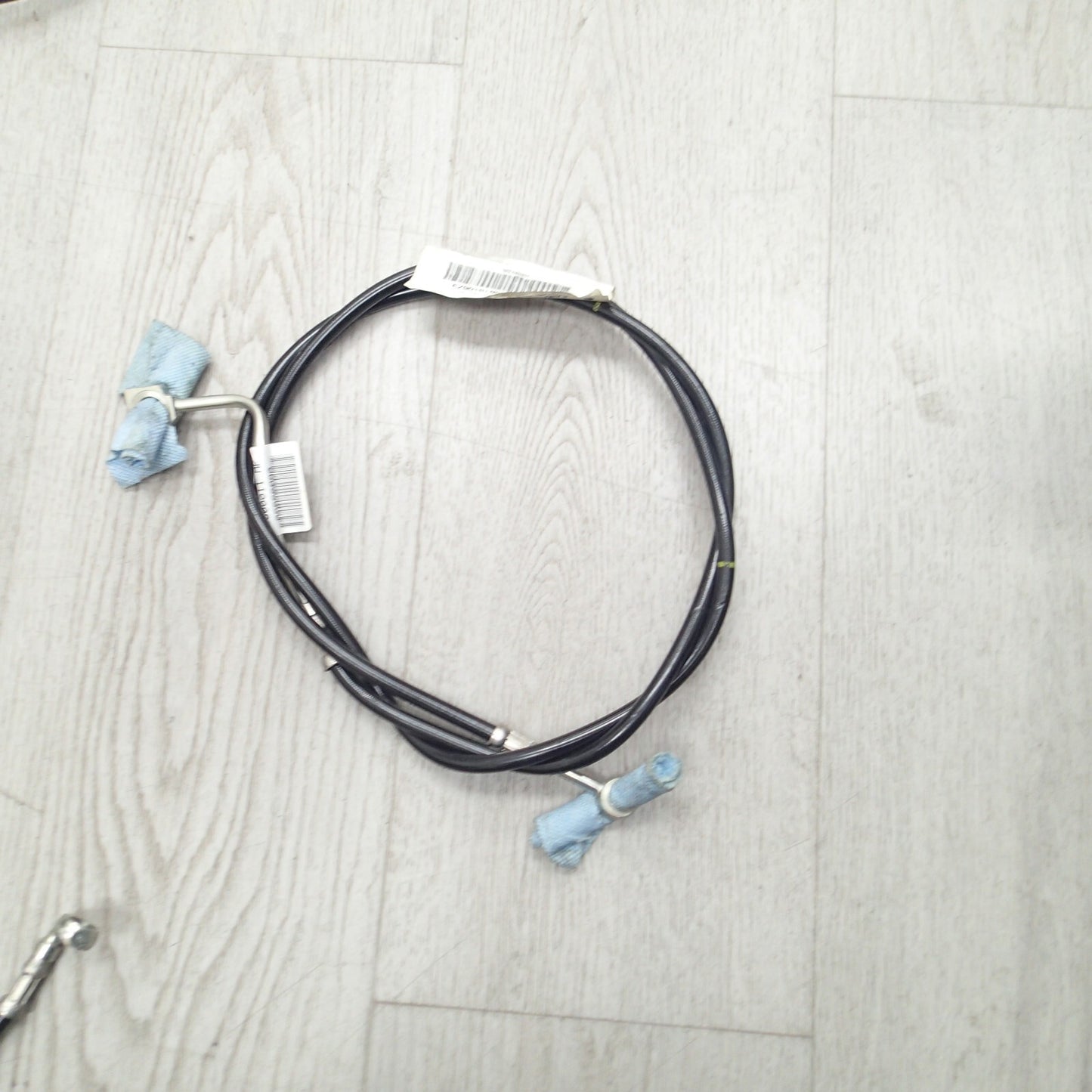 BRAKE LINE FRONT UPPER  ABS Harley Davidson 41800011