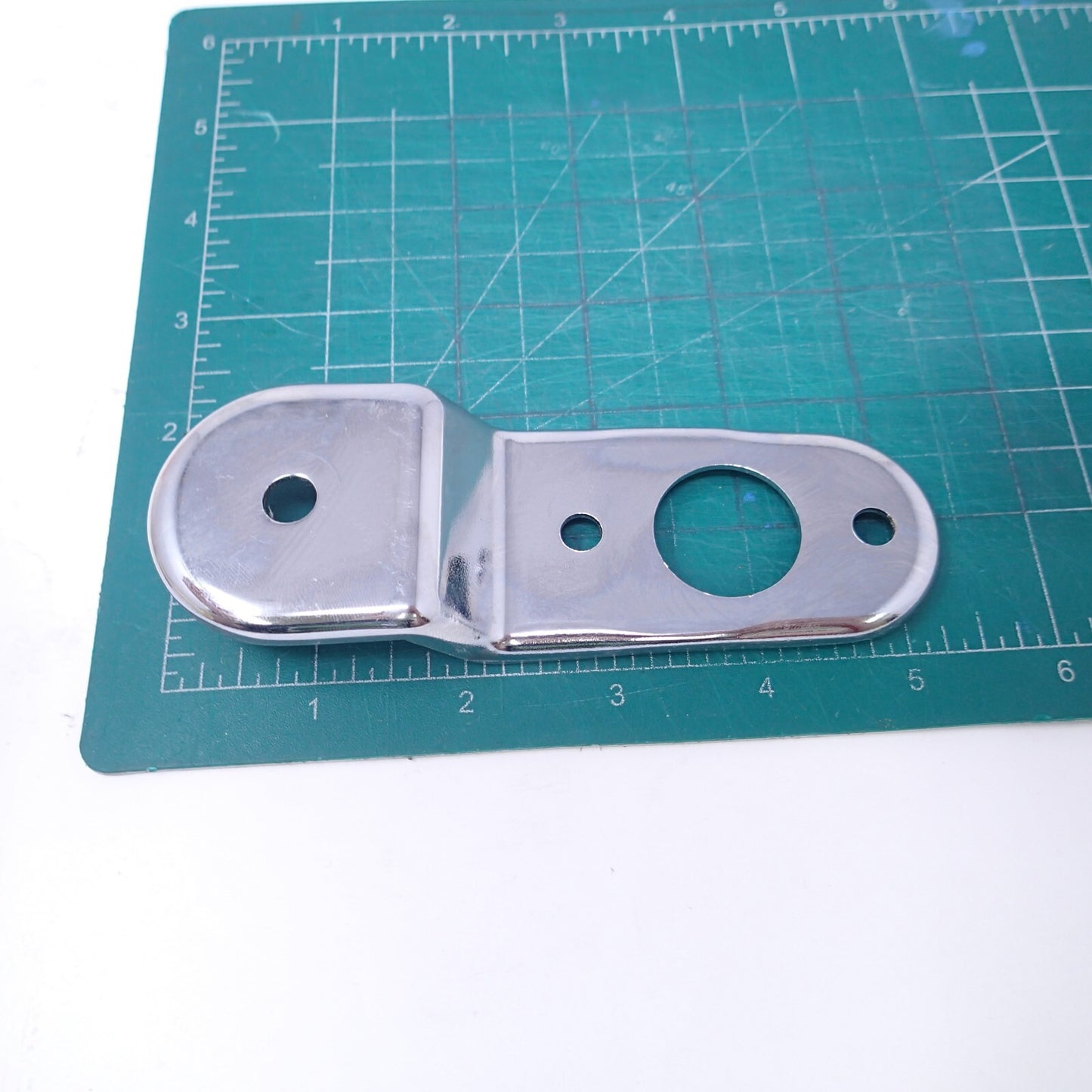 OEM Harley Davidson Horn Bracket Chrome 2005 Road King Blk/Red 69120-91