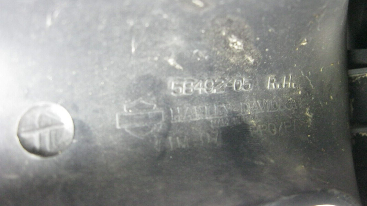 Harley-Davidson  06-09 Electra Glide RIGHT Lower Fairing (MISSING COVER) Assy.