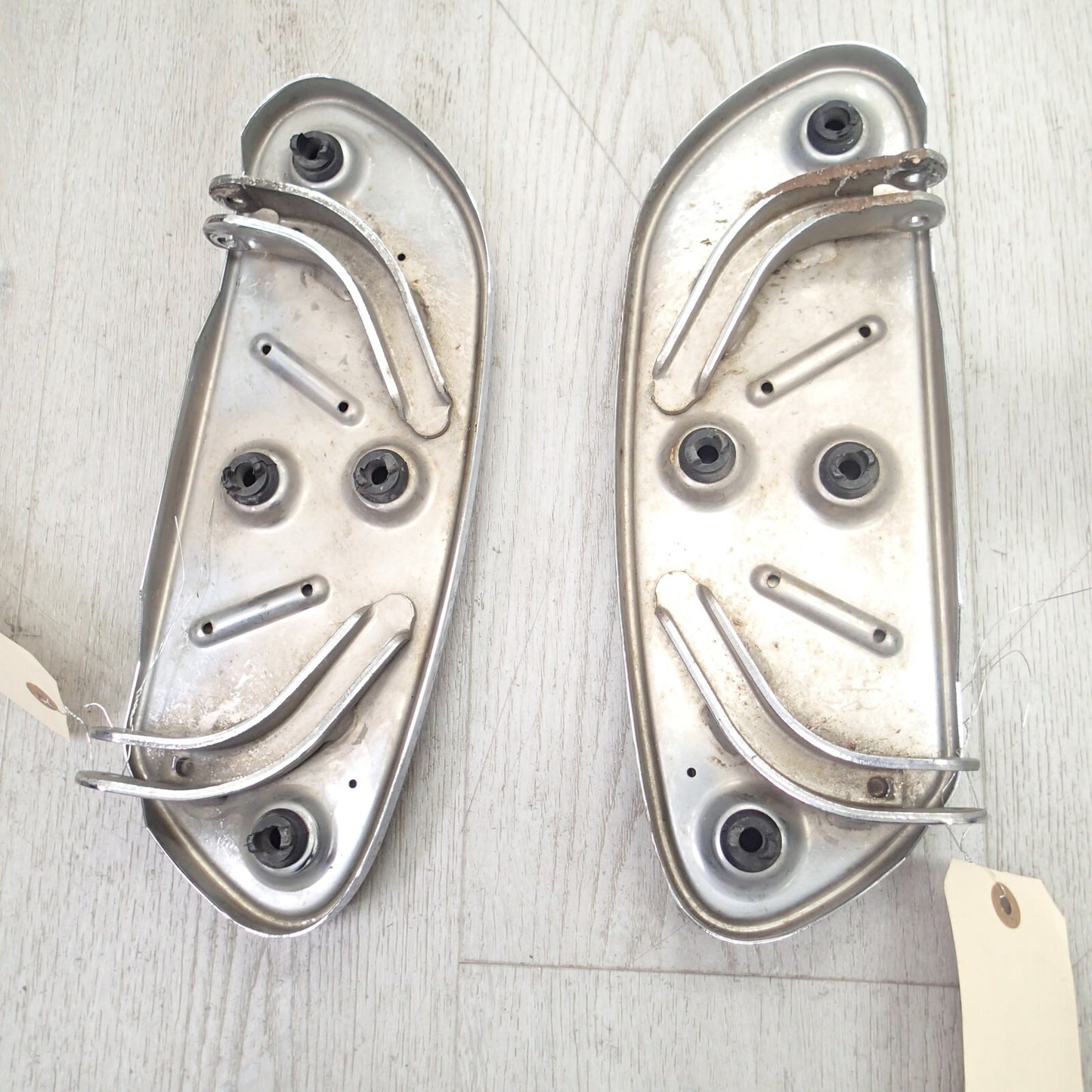 Harley-Davidson 2012 Electra Glide CVO Front Driver Footboards Rumble 51498-09A