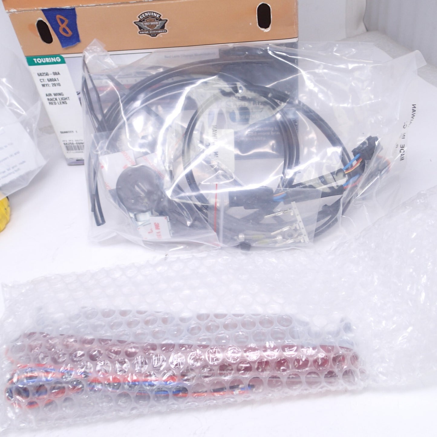 HARLEY DAVIDSON AIR WING RACK LIGHT - RED LENS - NEW - 68250-08A