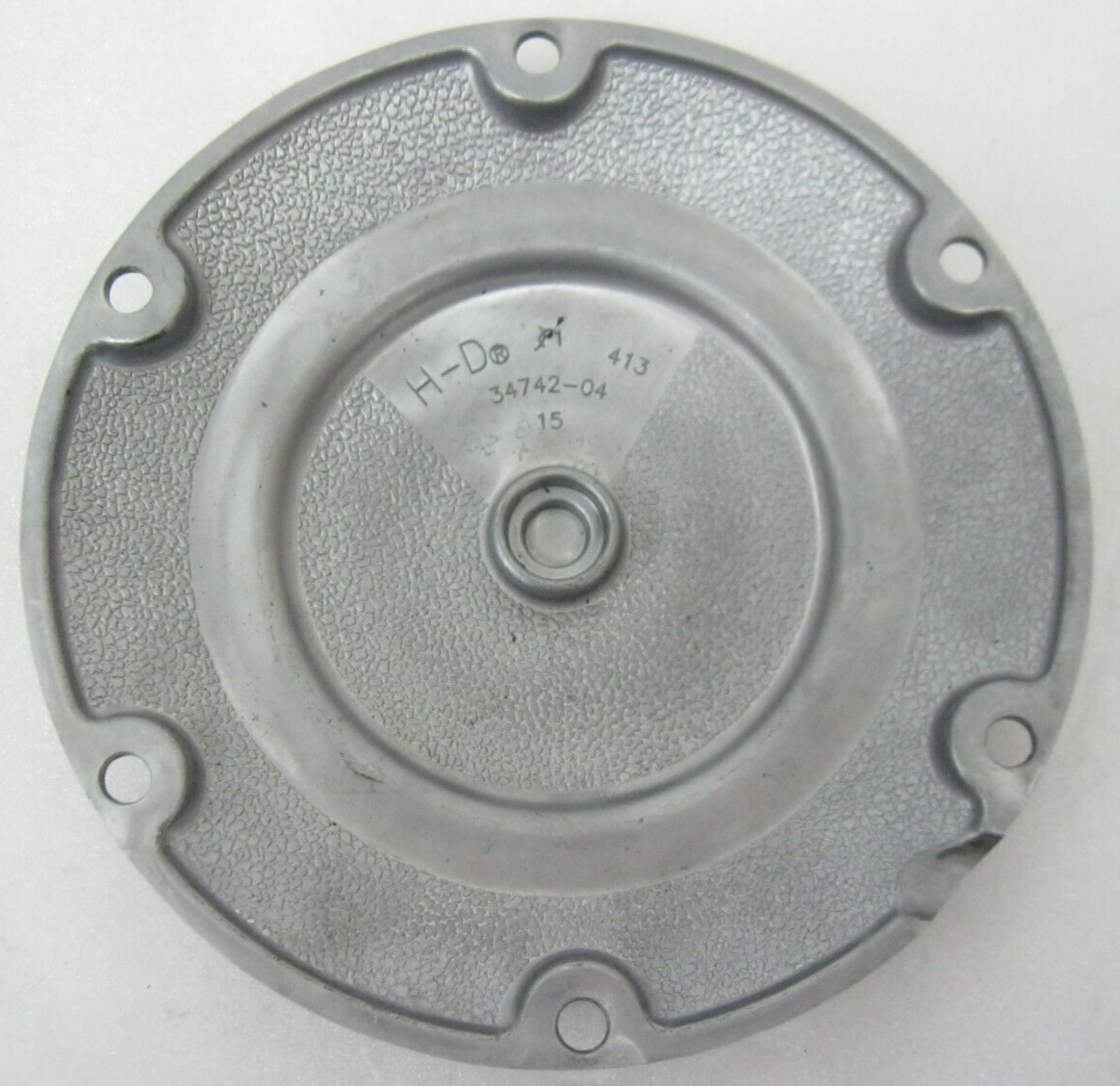 Harley-Davidson OEM 04-22 XL Polished Derby Cover (Casting# 34742-04) 34992-04