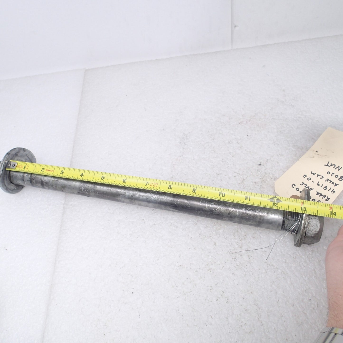 17 Harley Street Glide Touring FLHX OEM Rear Wheel Axle Bolt Shaft 43000002