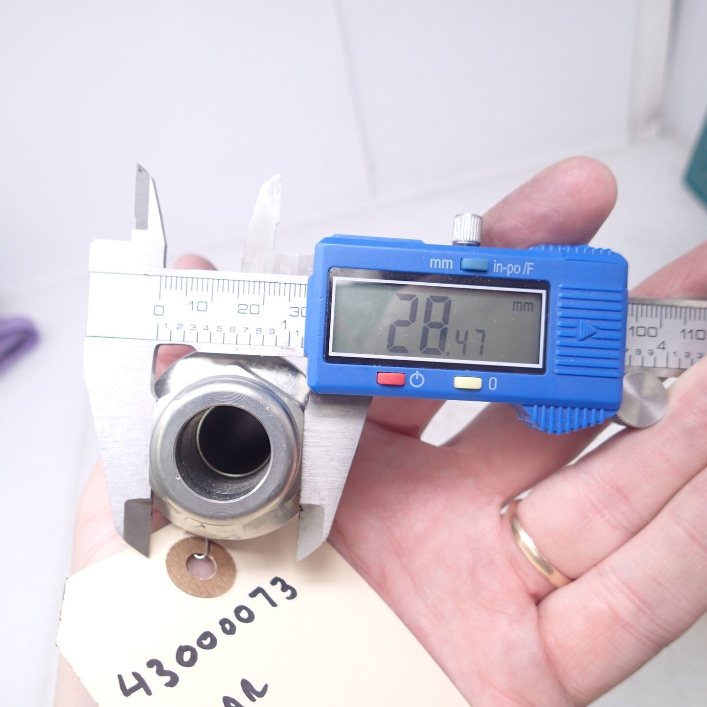 Harley-Davidson 2020 Softail Heritage Rear Axle 25mm 43000073