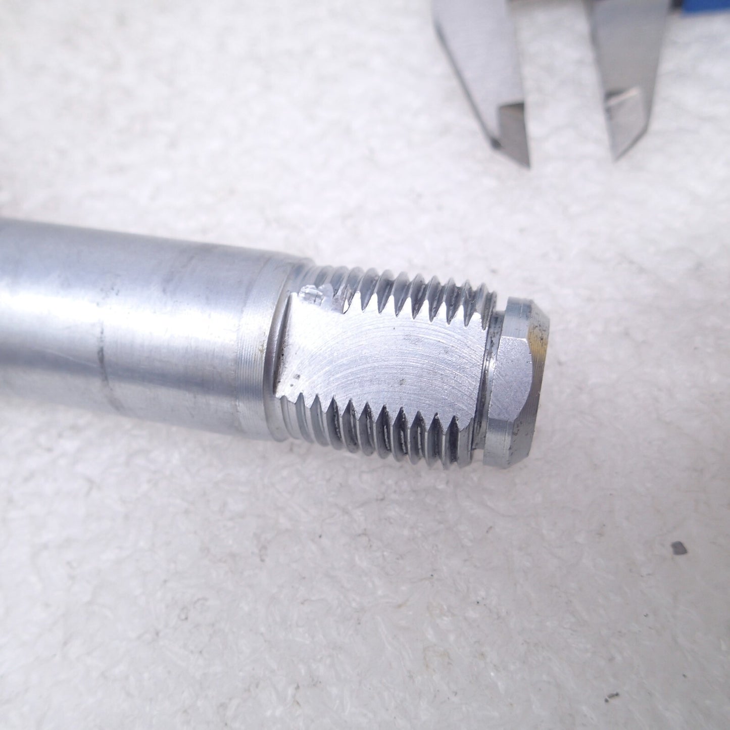 16 Harley Road Glide Touring FLTRXS OEM Rear Wheel Axle Bolt Shaft 43000002